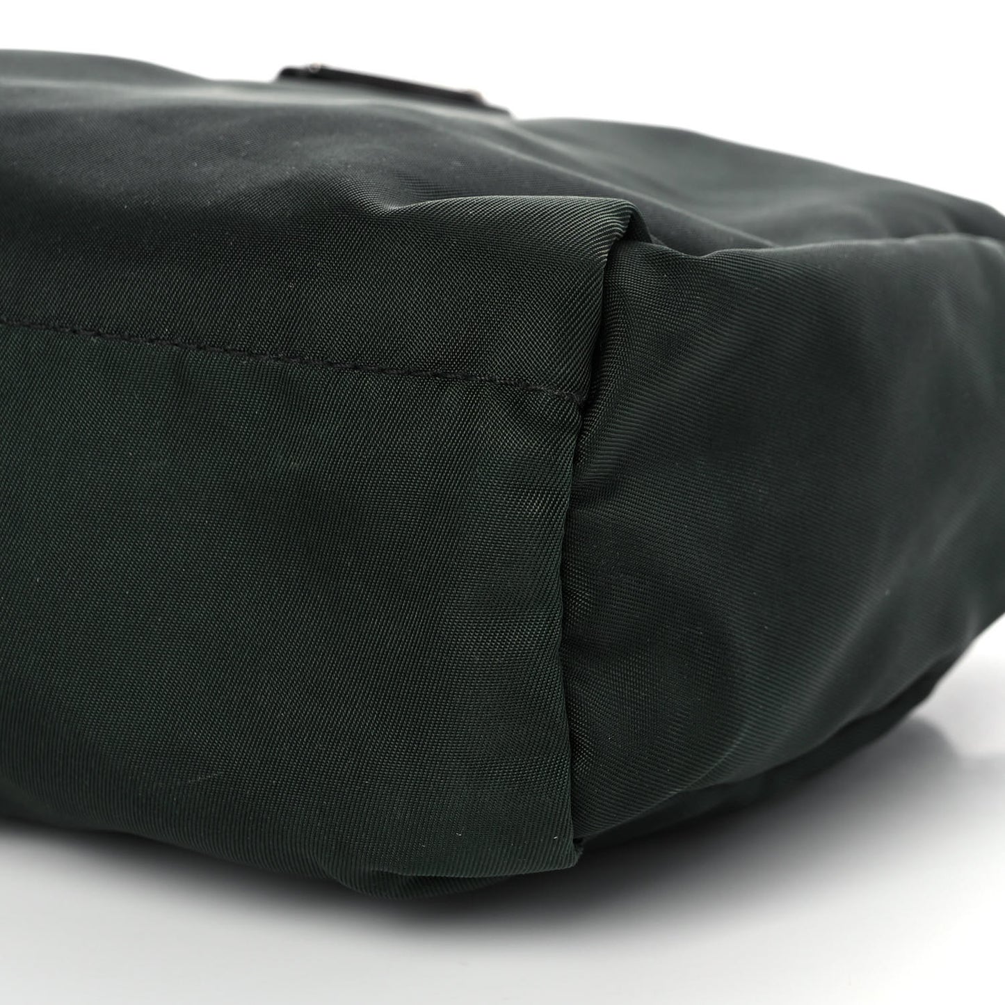 Nylon Vela Cosmetic Pouch Mimetico