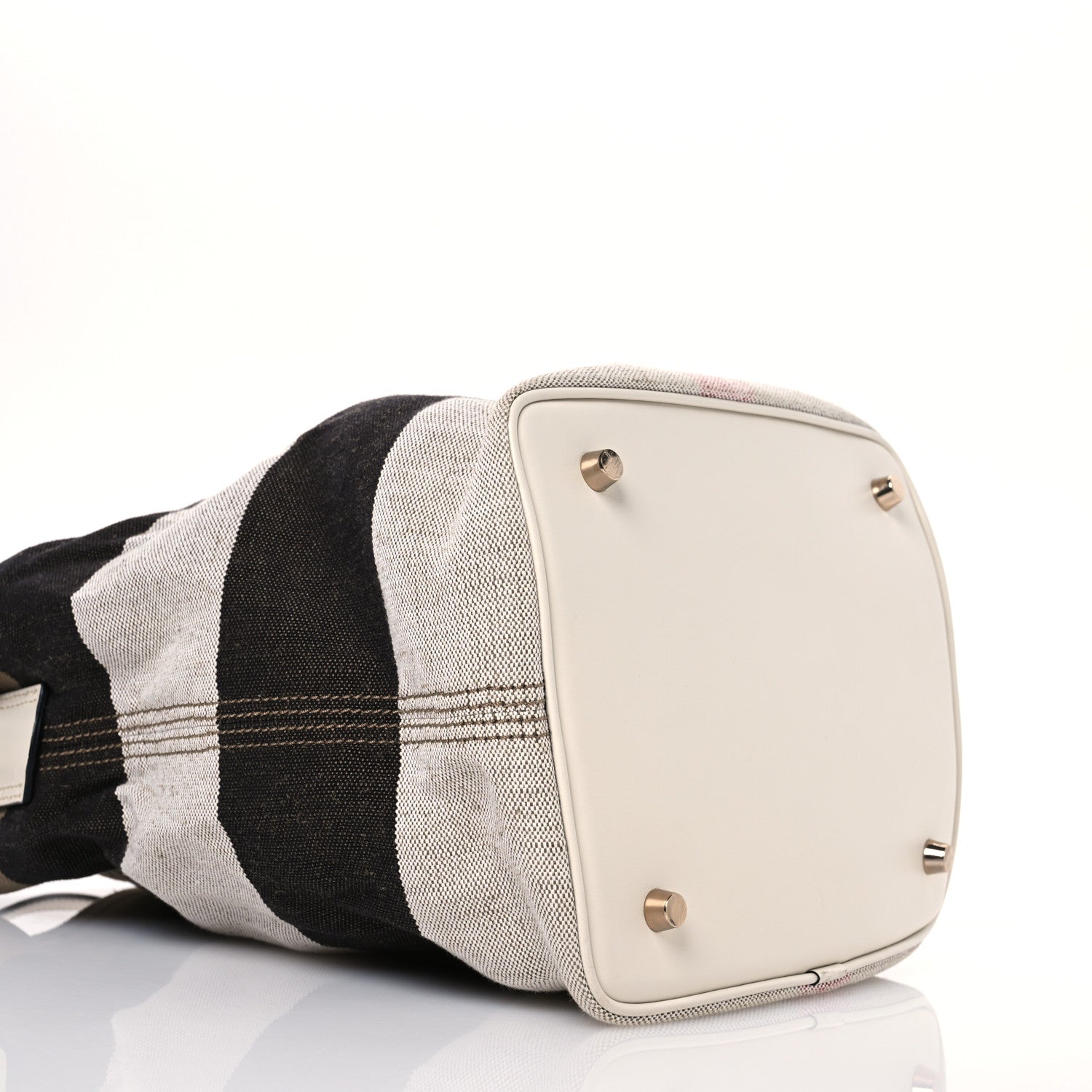 Burberry Canvas Mega Check Medium Susanna Hobo White 9 of 12