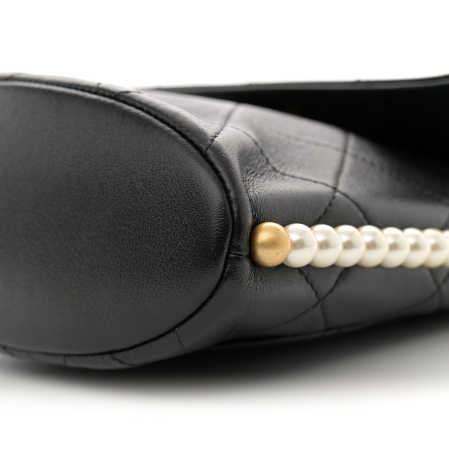 Calfskin Quilted Pearl Small About Pearls Hobo Bag Black