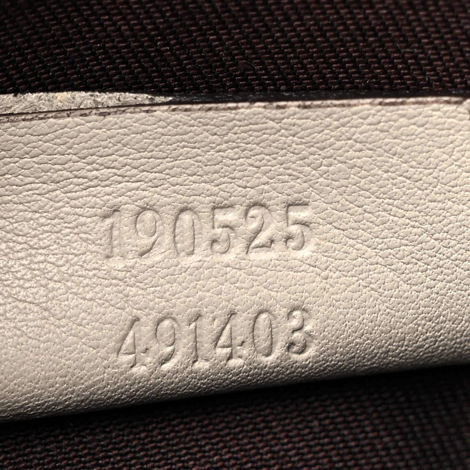 Gucci Guccissima Medium D Gold Hobo Off White 7 of 13