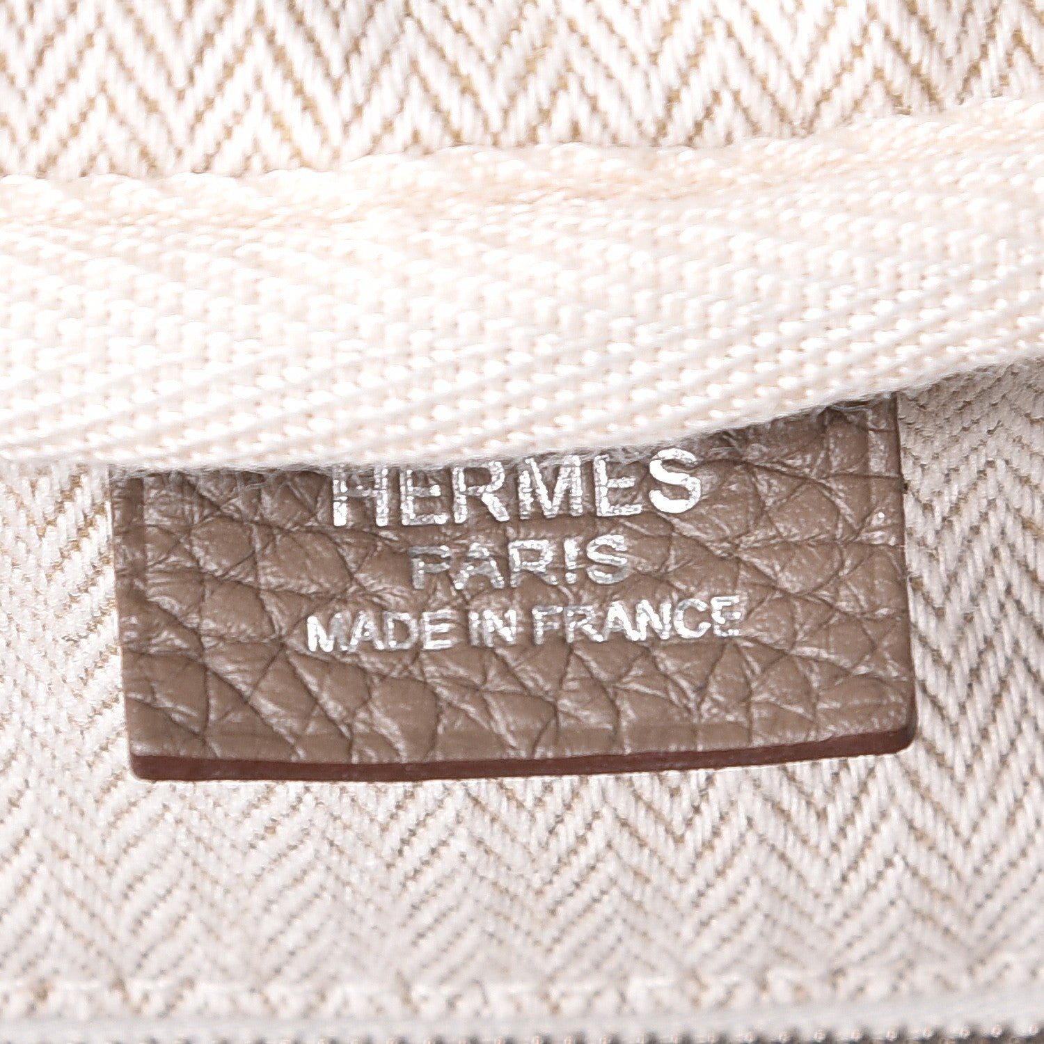 Hermes Taurillon Clemence Victoria II 35 Etoupe 7 of 10