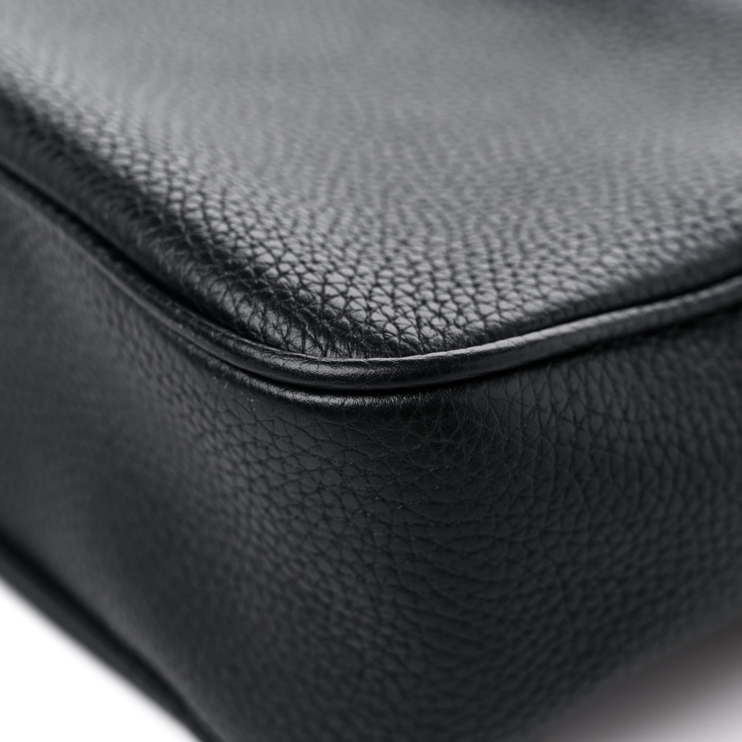 Pebbled Calfskin Small Soho Disco Bag Black