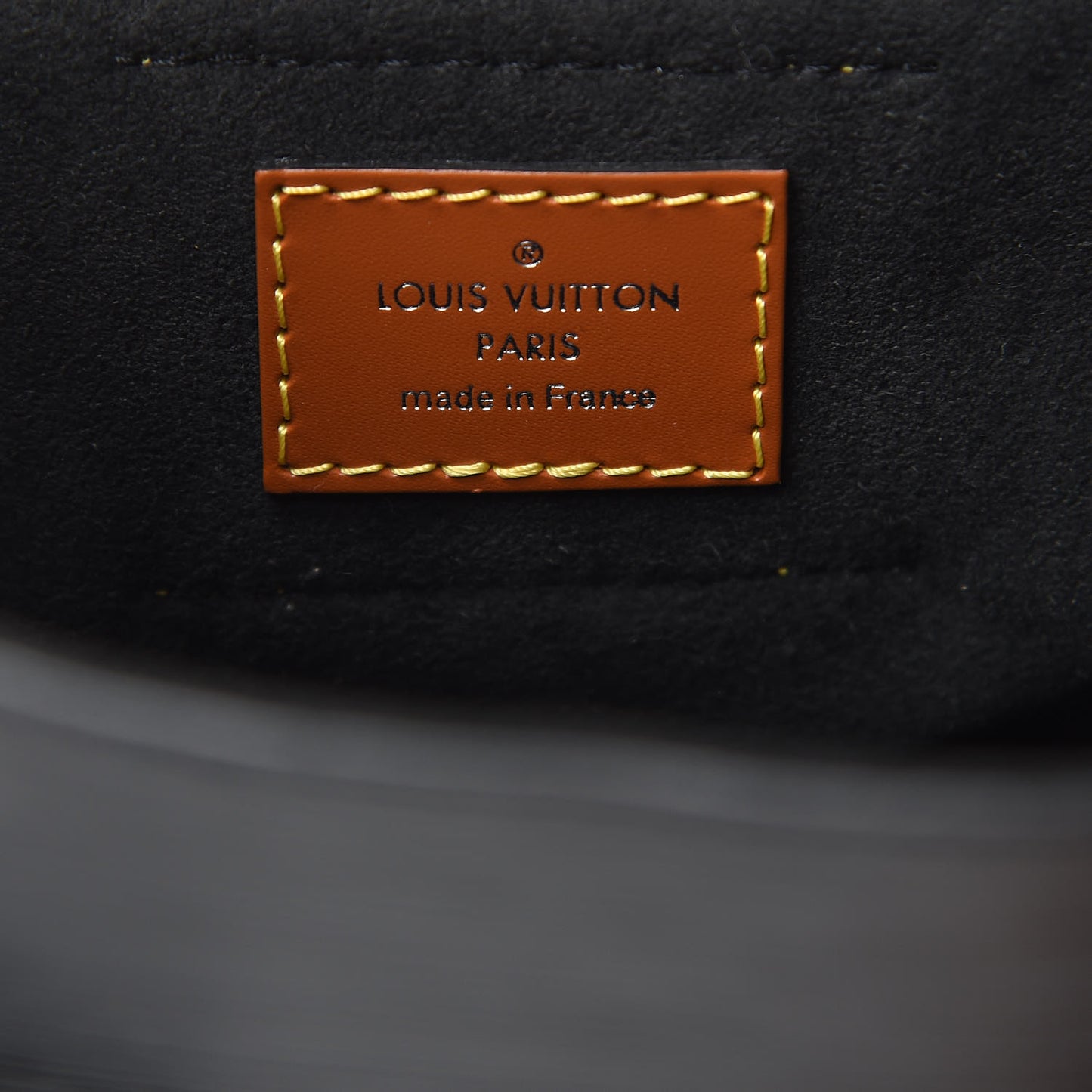 Epi Twist Bucket Black
