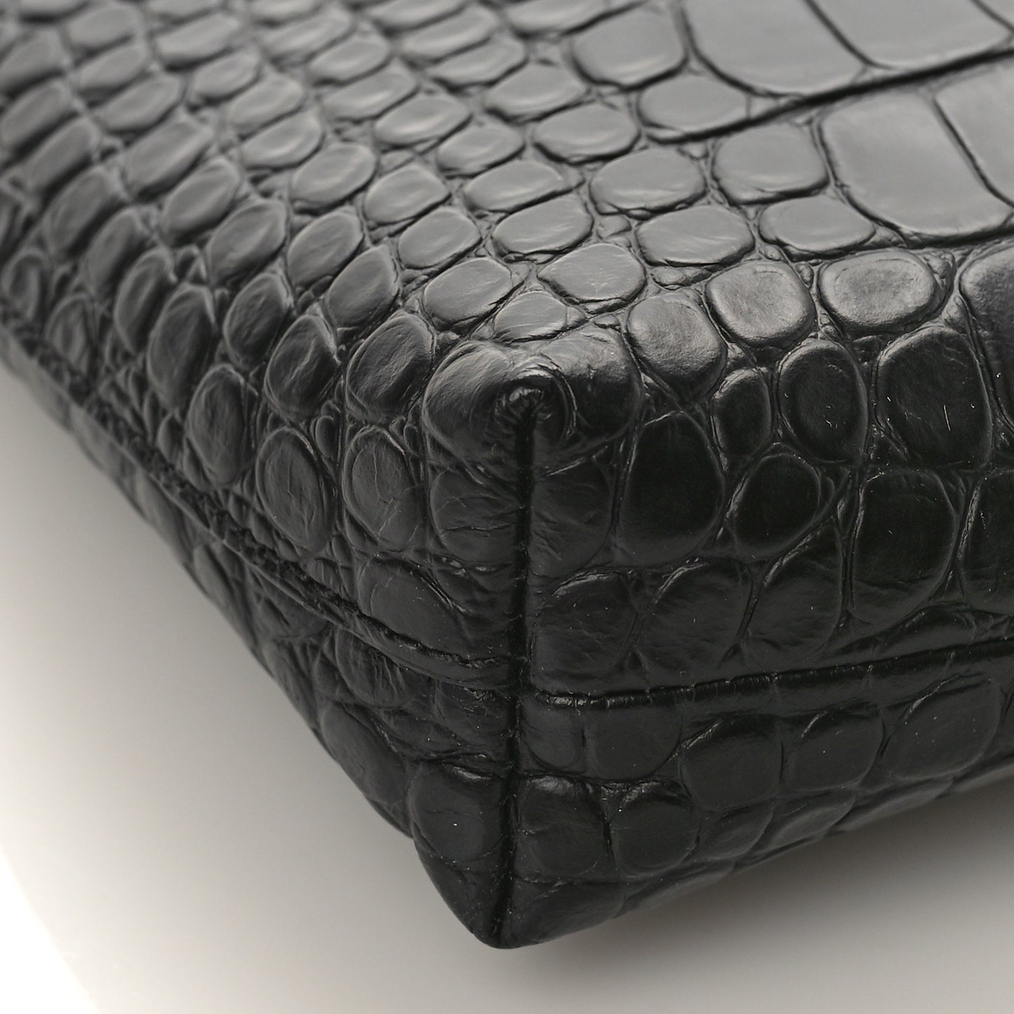 Semi Matte Calfskin Logo Crocodile Embossed Cash Gusseted Pouch Black White