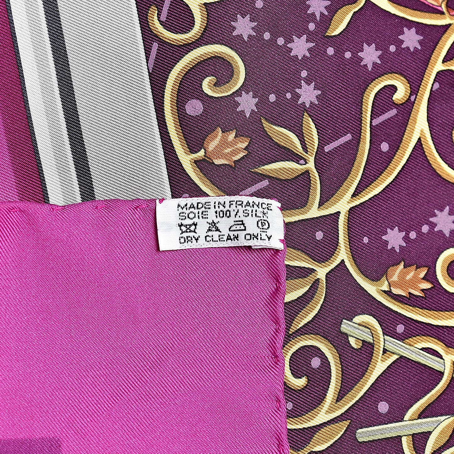 Silk www.hermes.com Scarf 90