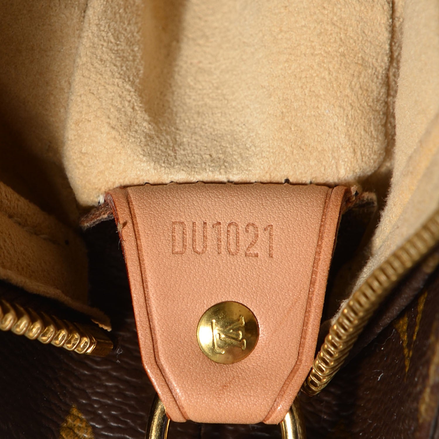 Louis Vuitton Monogram Looping GM 7 of 7