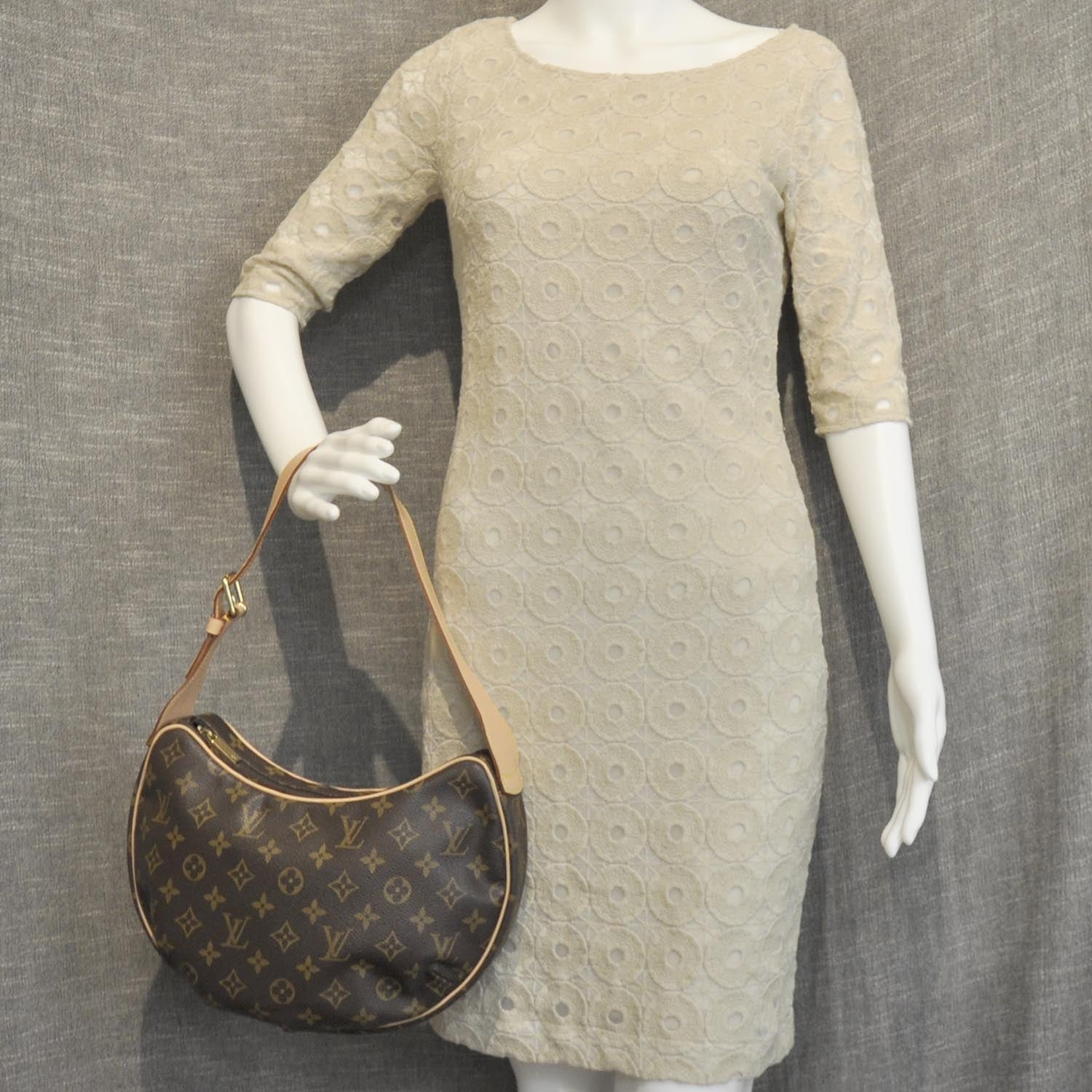 Louis Vuitton Monogram Croissant MM 2 of 8