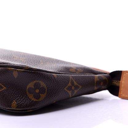 Louis Vuitton Monogram Pochette Accessories 7 of 9
