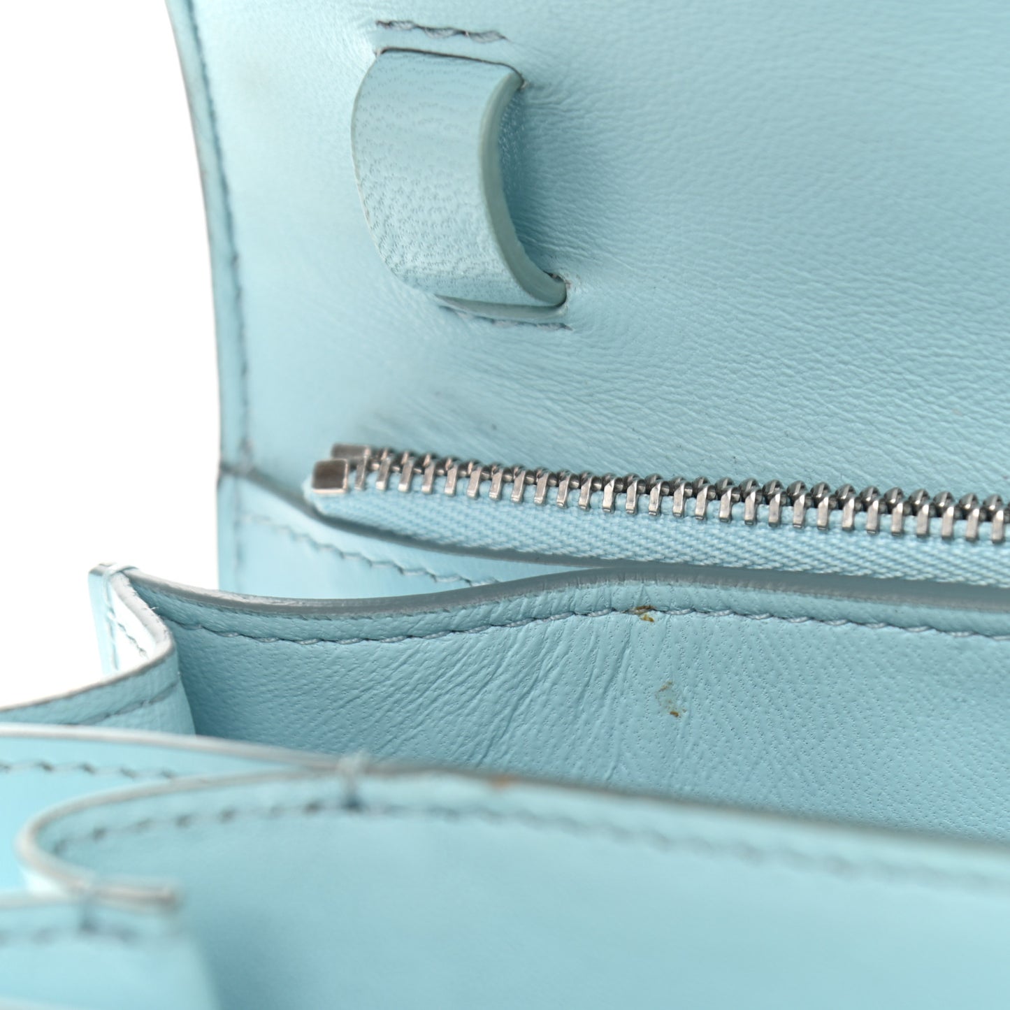 Box Calfskin Medium Classic Box Flap Bag Pool