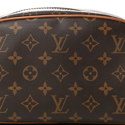 Louis Vuitton Monogram Toiletry Bag 25 8 of 12