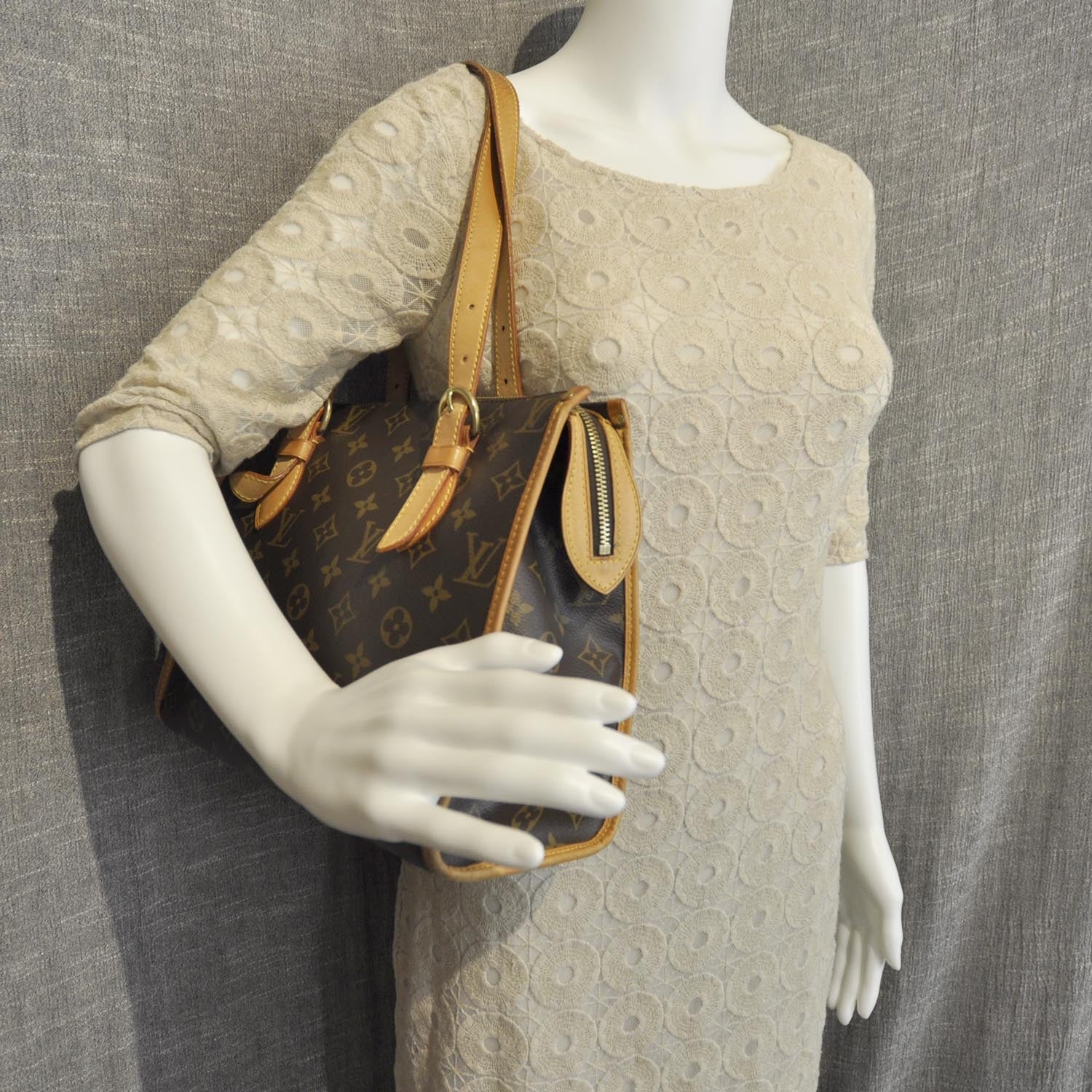 Louis Vuitton Monogram Popincourt Haut 2 of 8