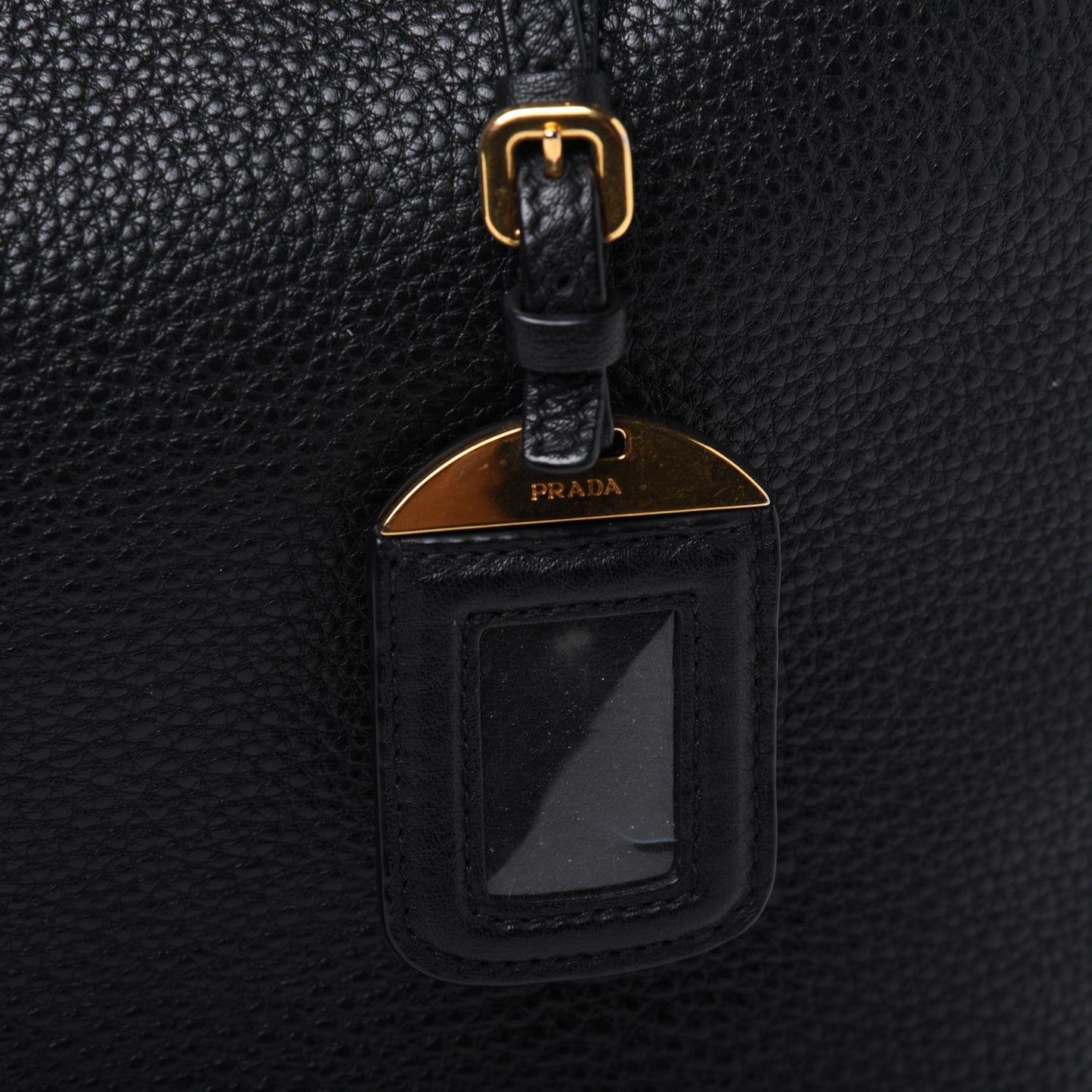 Vitello Daino Side Zip Tote Black