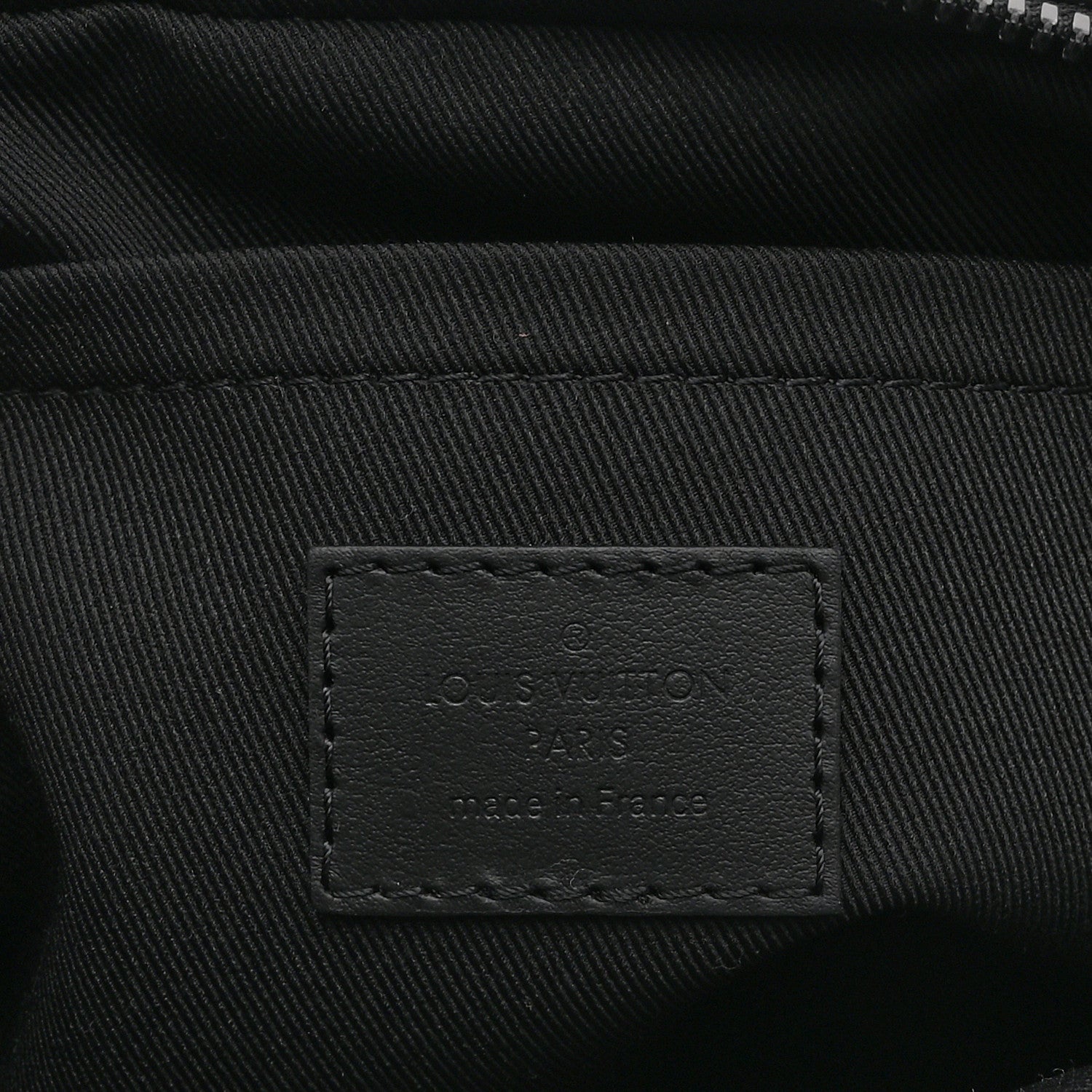 Louis Vuitton Calfskin Aerogram Fastline Messenger Black 6 of 9