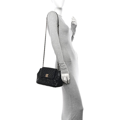 Chanel Glazed Calfskin Quilted Medium Daily Walk Flap Black 2 of 16