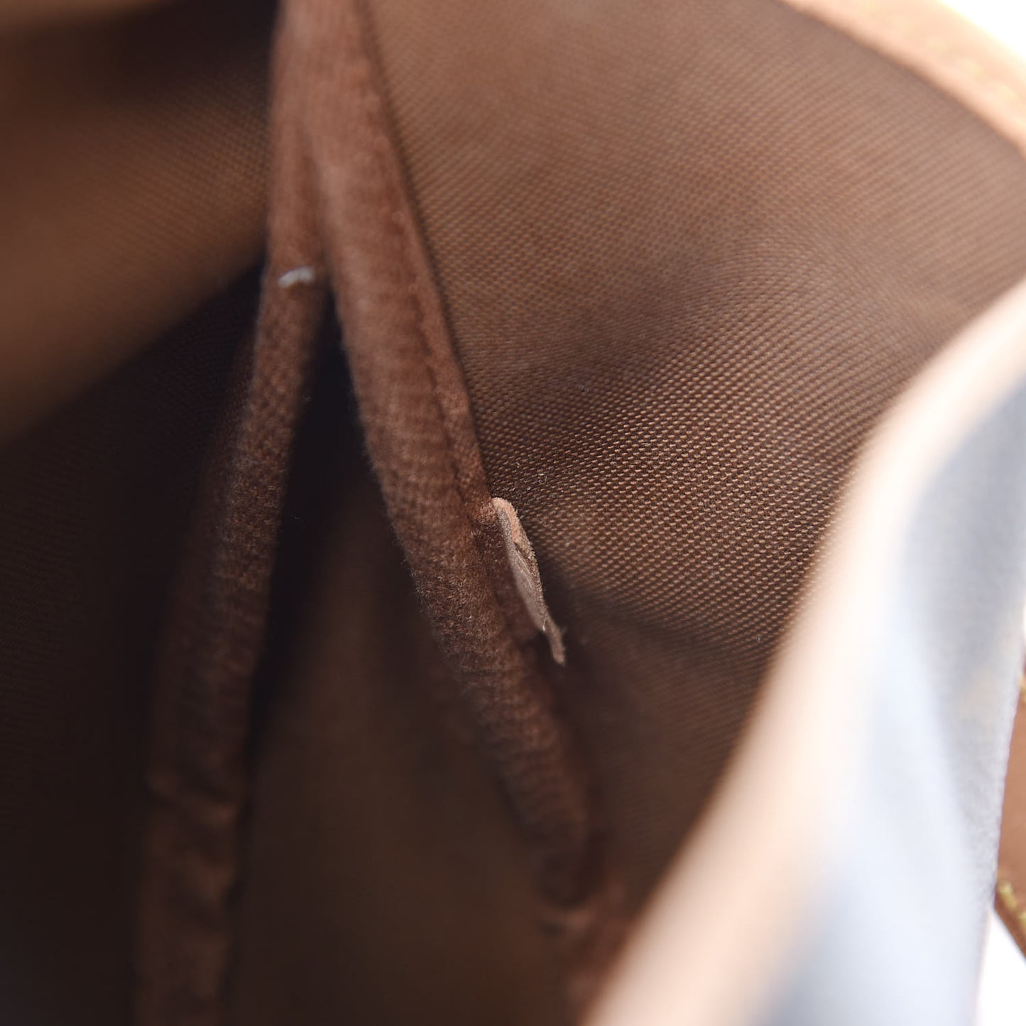 Monogram Saumur 30
