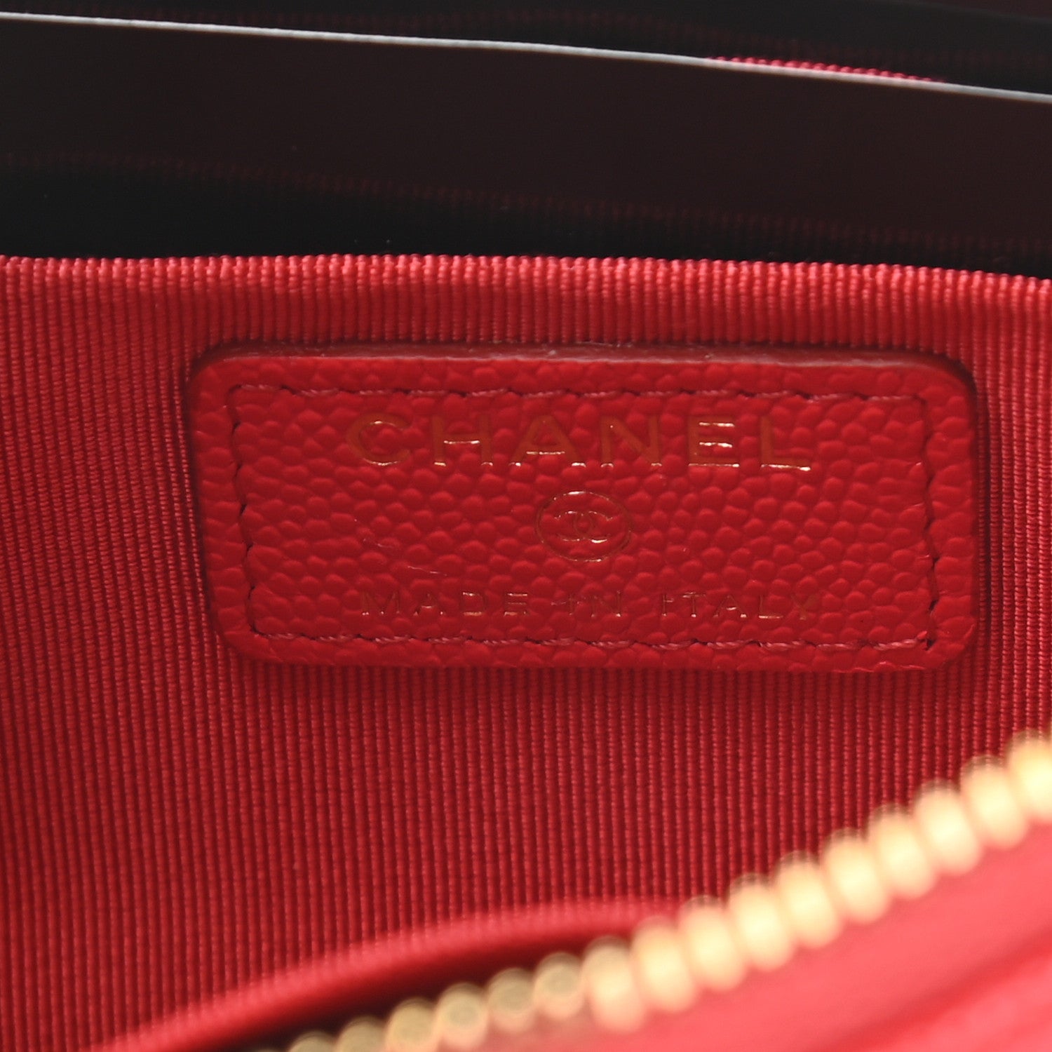 Chanel Shiny Caviar Quilted Cosmetic Case Red 11 of 19