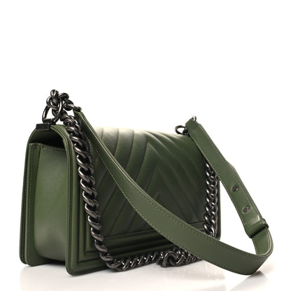 Chanel Calfskin Chevron Quilted Medium Boy Flap Dark Green 3 of 10