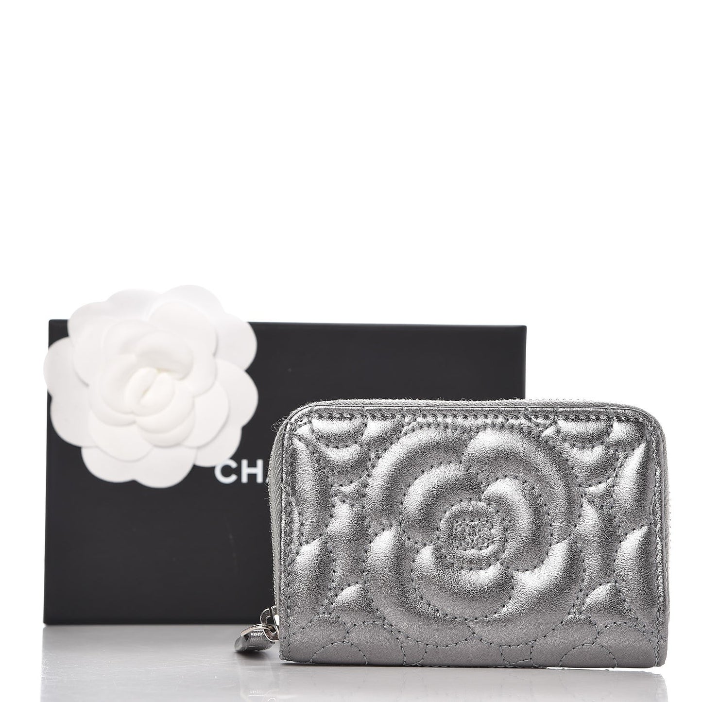 Metallic Lambskin Camellia Embossed Zip Coin Purse Grey