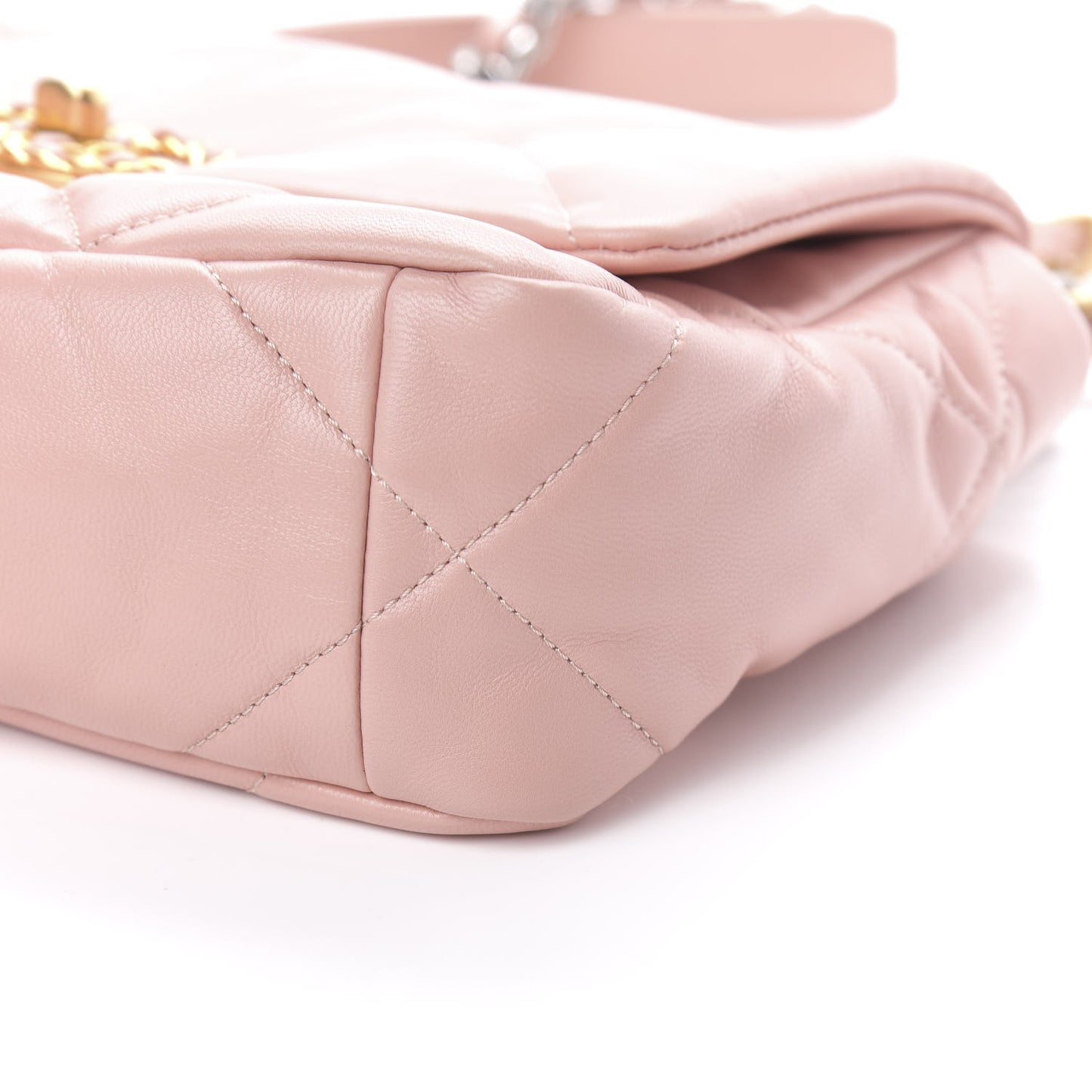 Goatskin Quilted Medium Chanel 19 Flap Light Pink