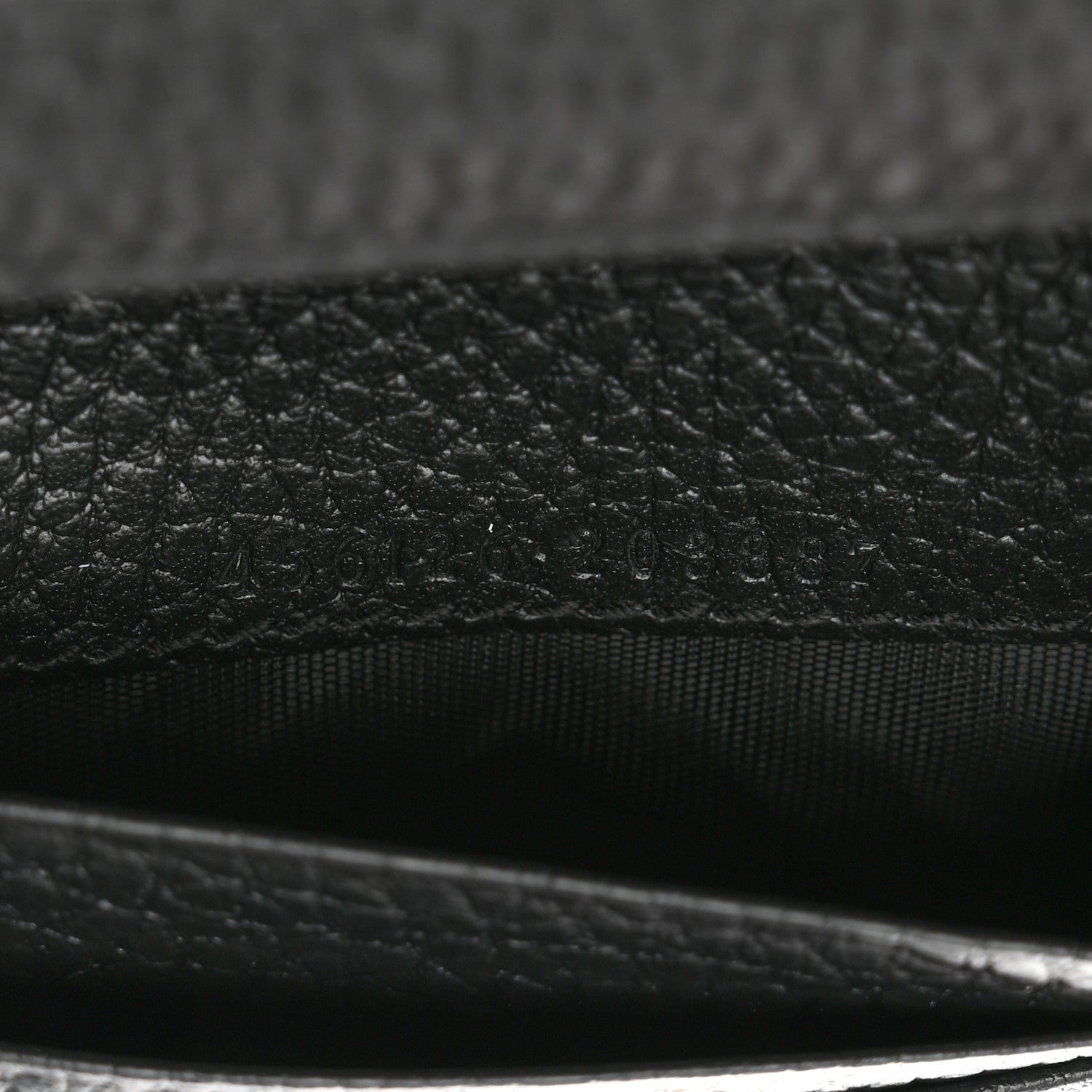 Gucci Pebbled Calfskin GG Marmont Card Case Black 7 of 8