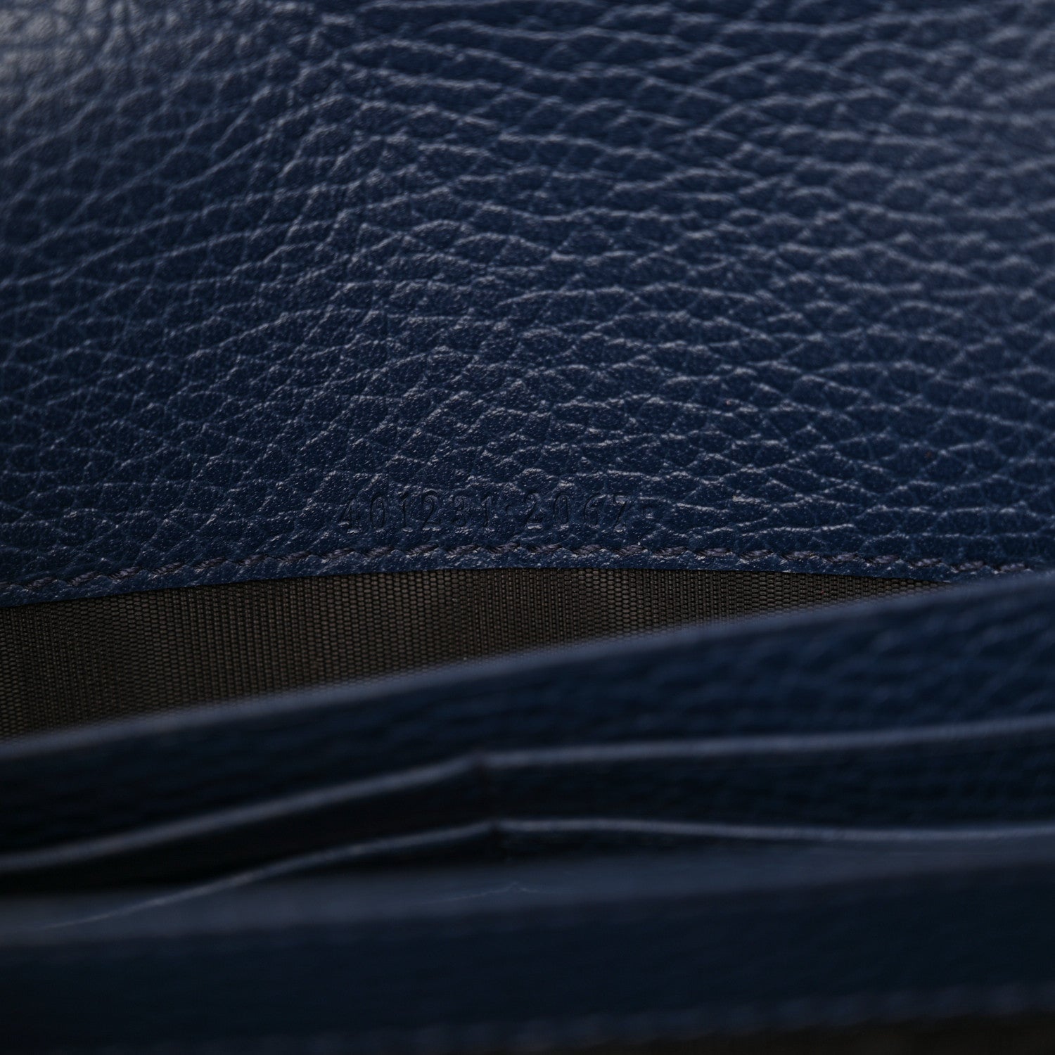 Gucci Dollar Calfskin Crystal Mini Dionysus Chain Wallet Blue Agata Black Diamond 7 of 12