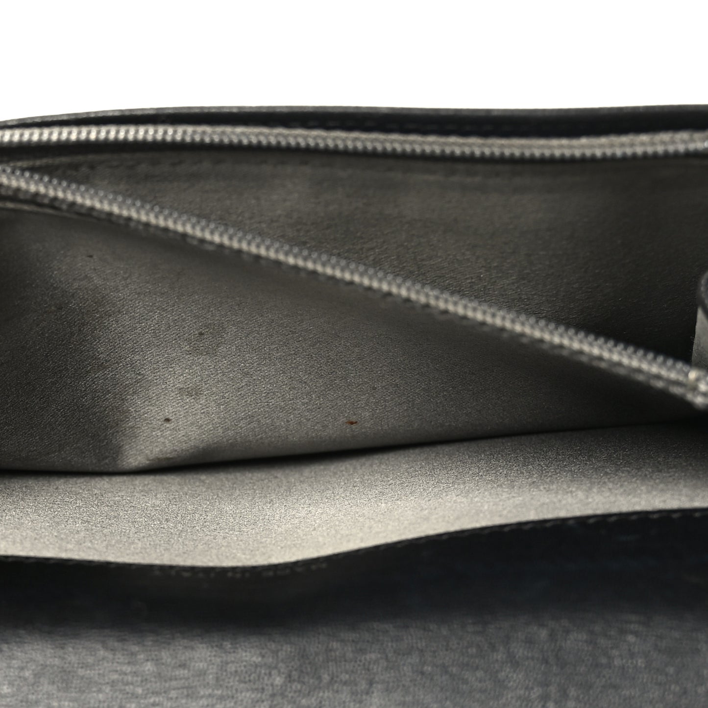 Lambskin Timeless CC Yen Wallet Black