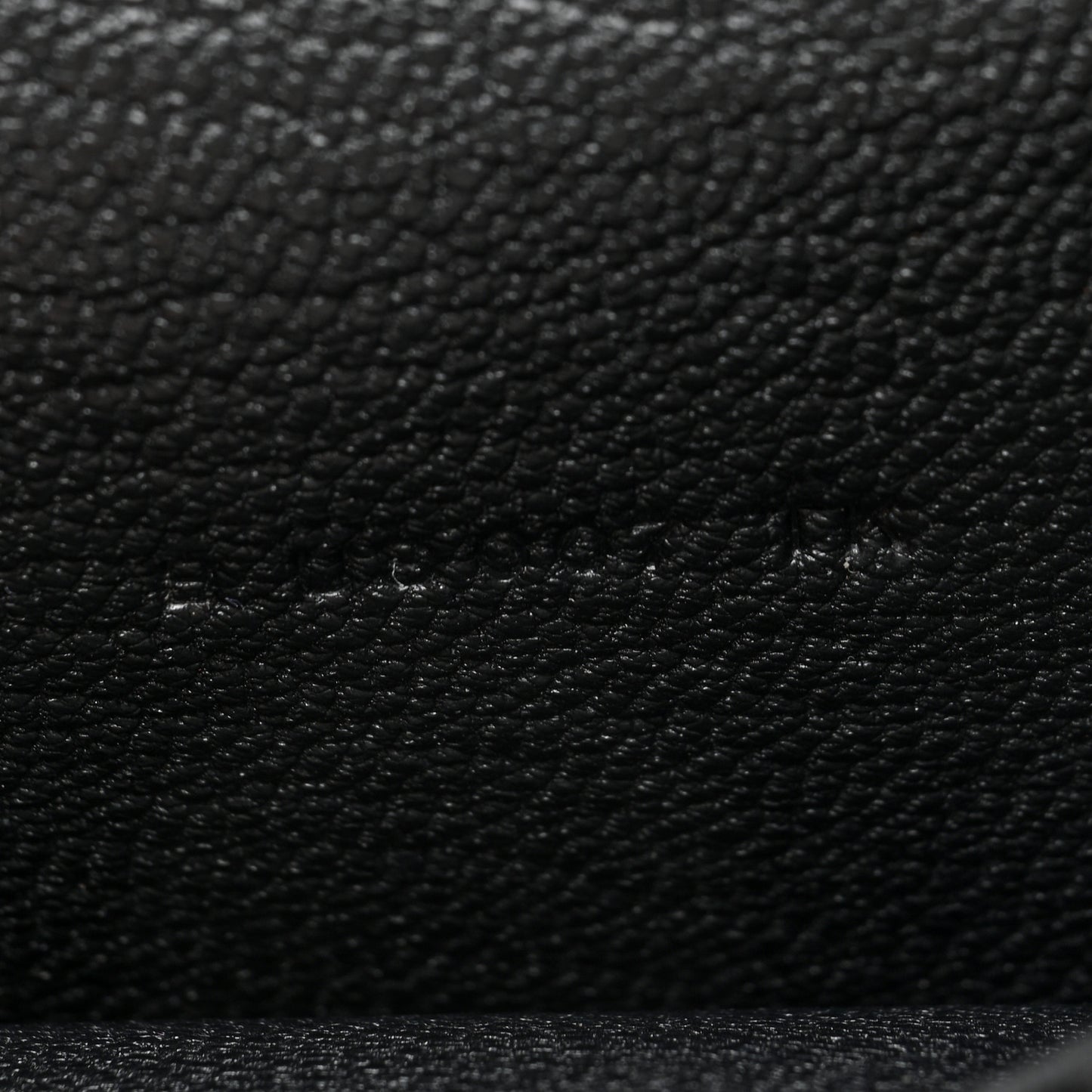 Chevre Mysore Mini Bearn Wallet Black