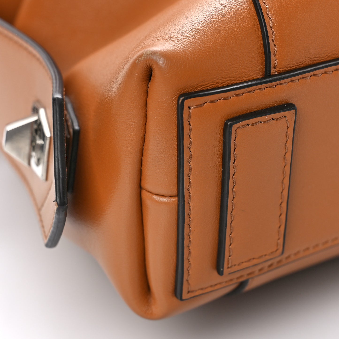 Calfskin Small Soft Antigona Tan