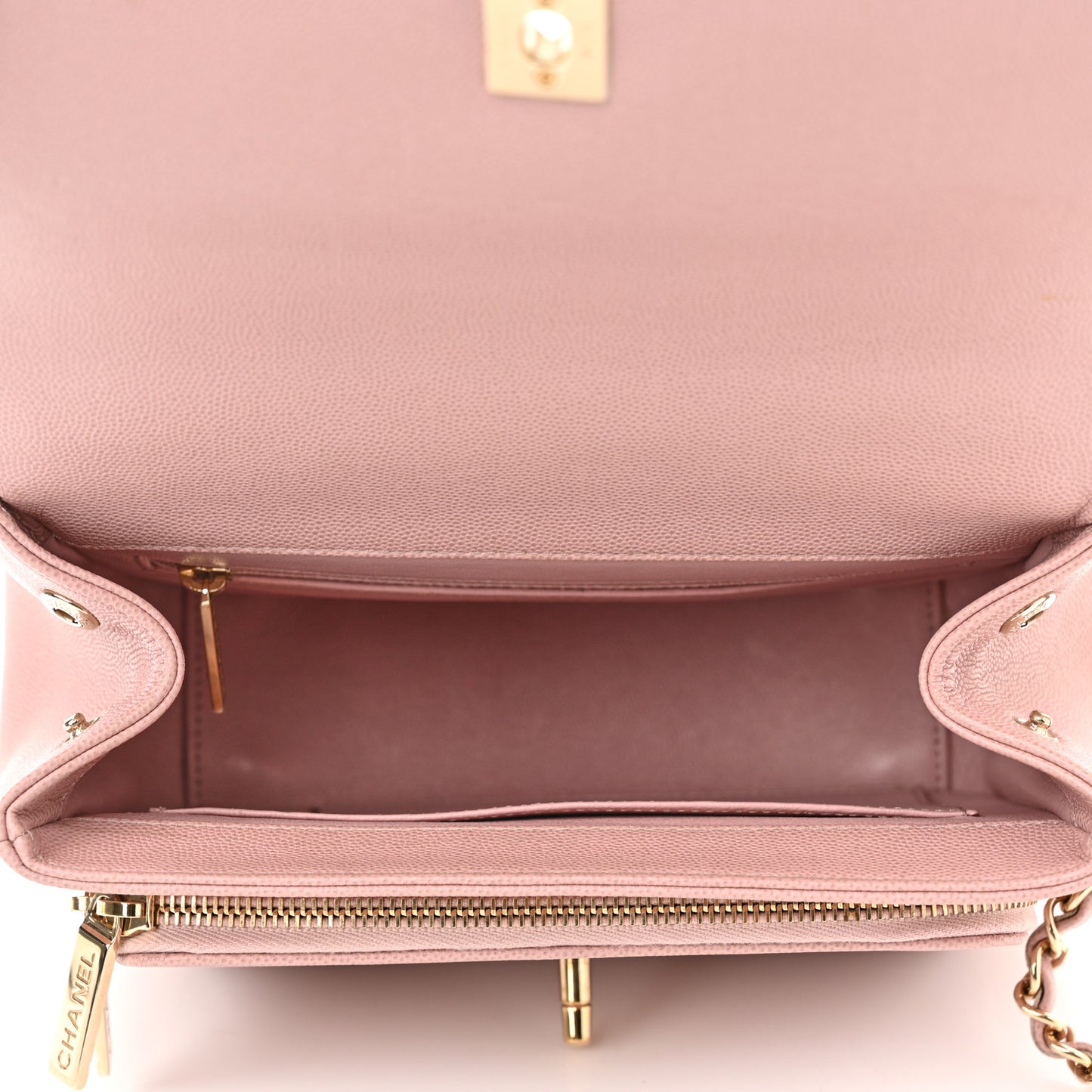 Caviar Quilted Medium Business Affinity Flap Light Pink