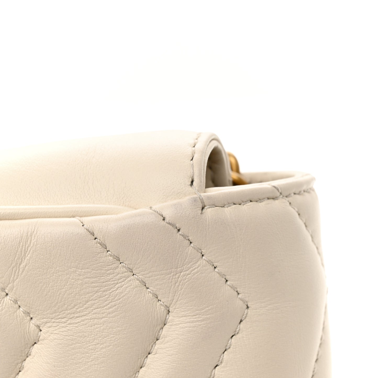Calfskin Matelasse Super Mini GG Marmont Shoulder Bag White