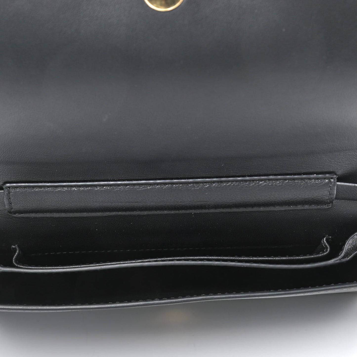 Calfskin Insignia Pouch Black