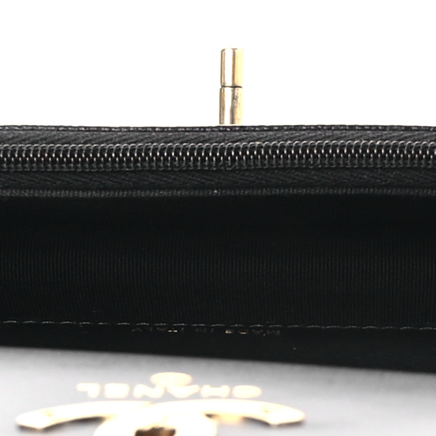 Caviar Quilted Camellia Clutch With Chain Black
