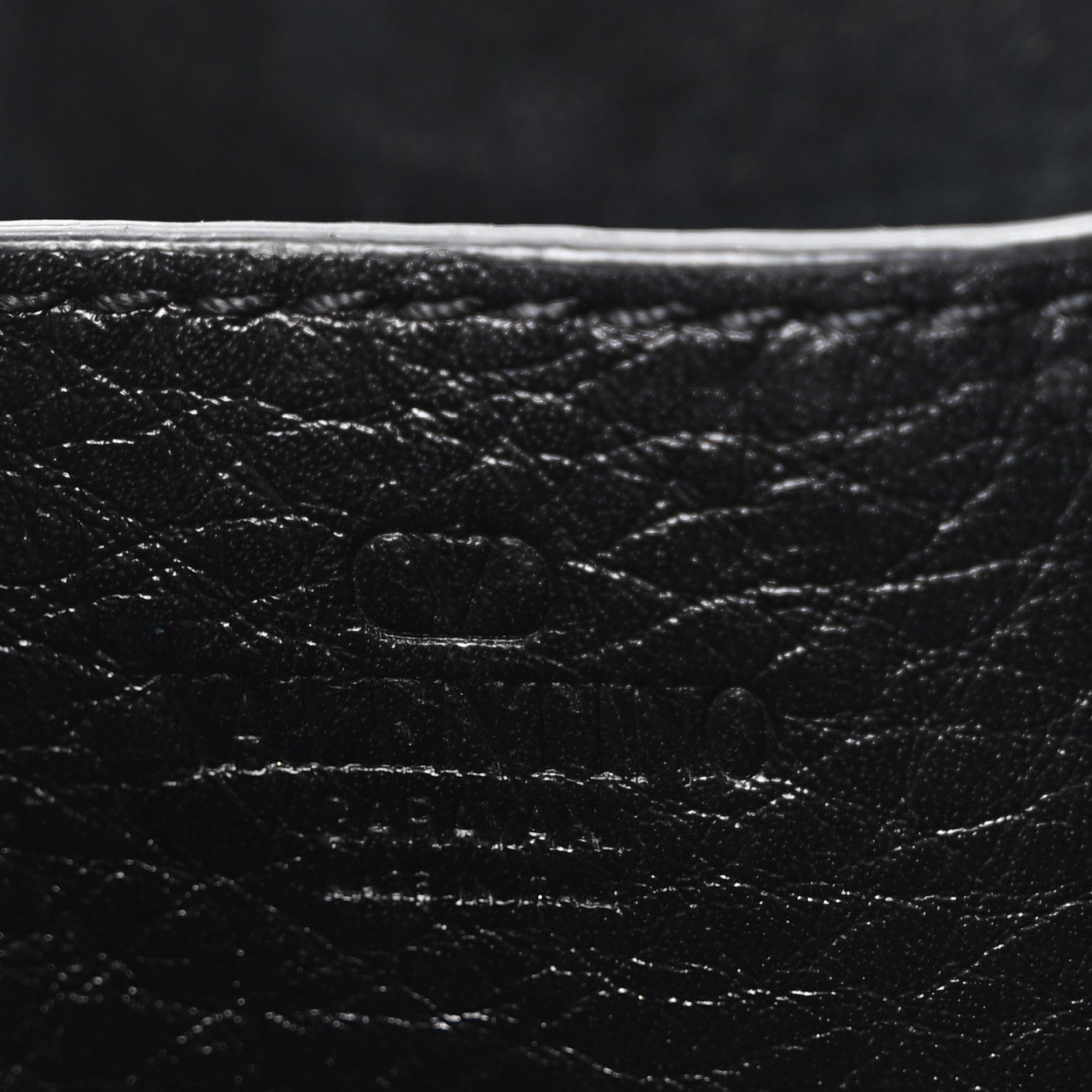 Valentino Garavani Pebbled Calfskin Monochrome Medium Rockstud Flip Lock Crossbody Bag Black 6 of 9