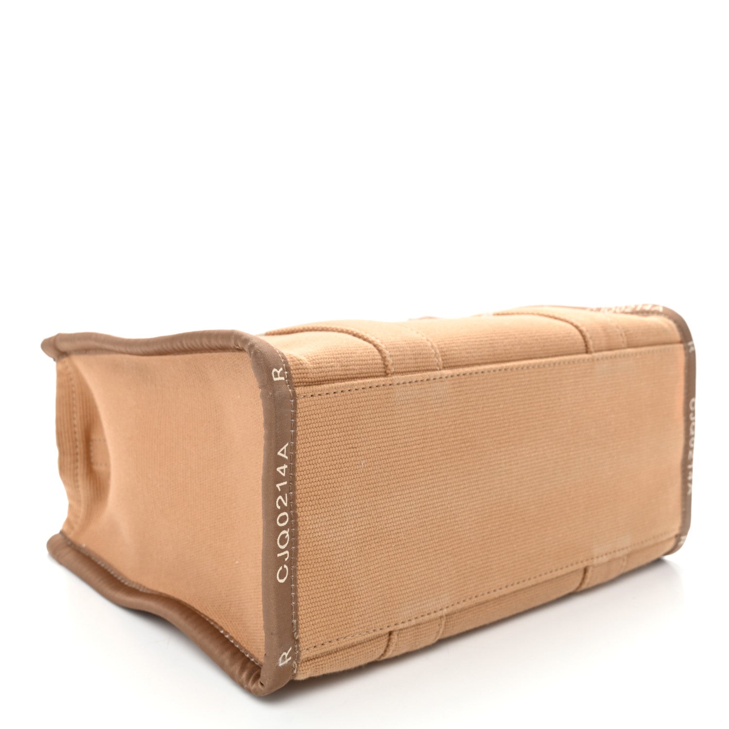 Marc Jacobs Jacquard Medium The Traveler Tote Bag Camel 4 of 11