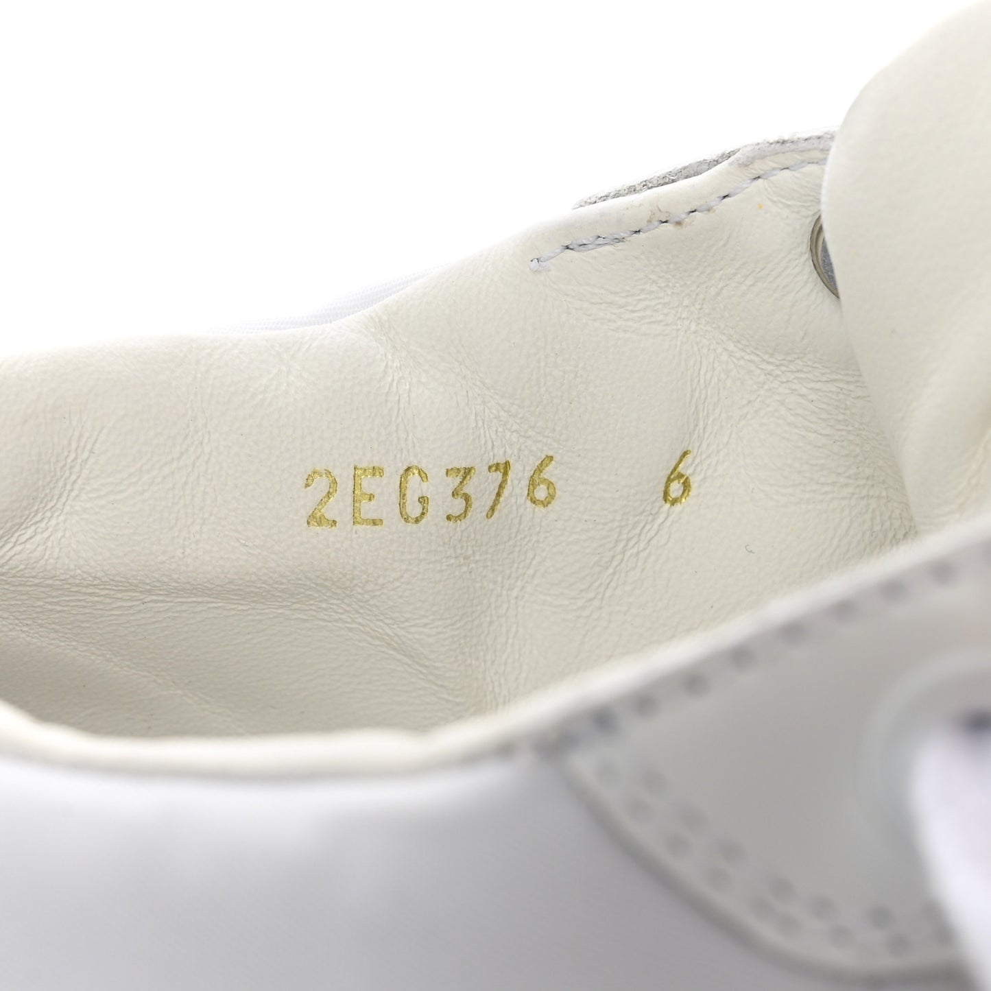 Re-Nylon Spazzolato Rubber Triangle Logo Macro Quilted Mens 35mm Platform Sneakers 6 White