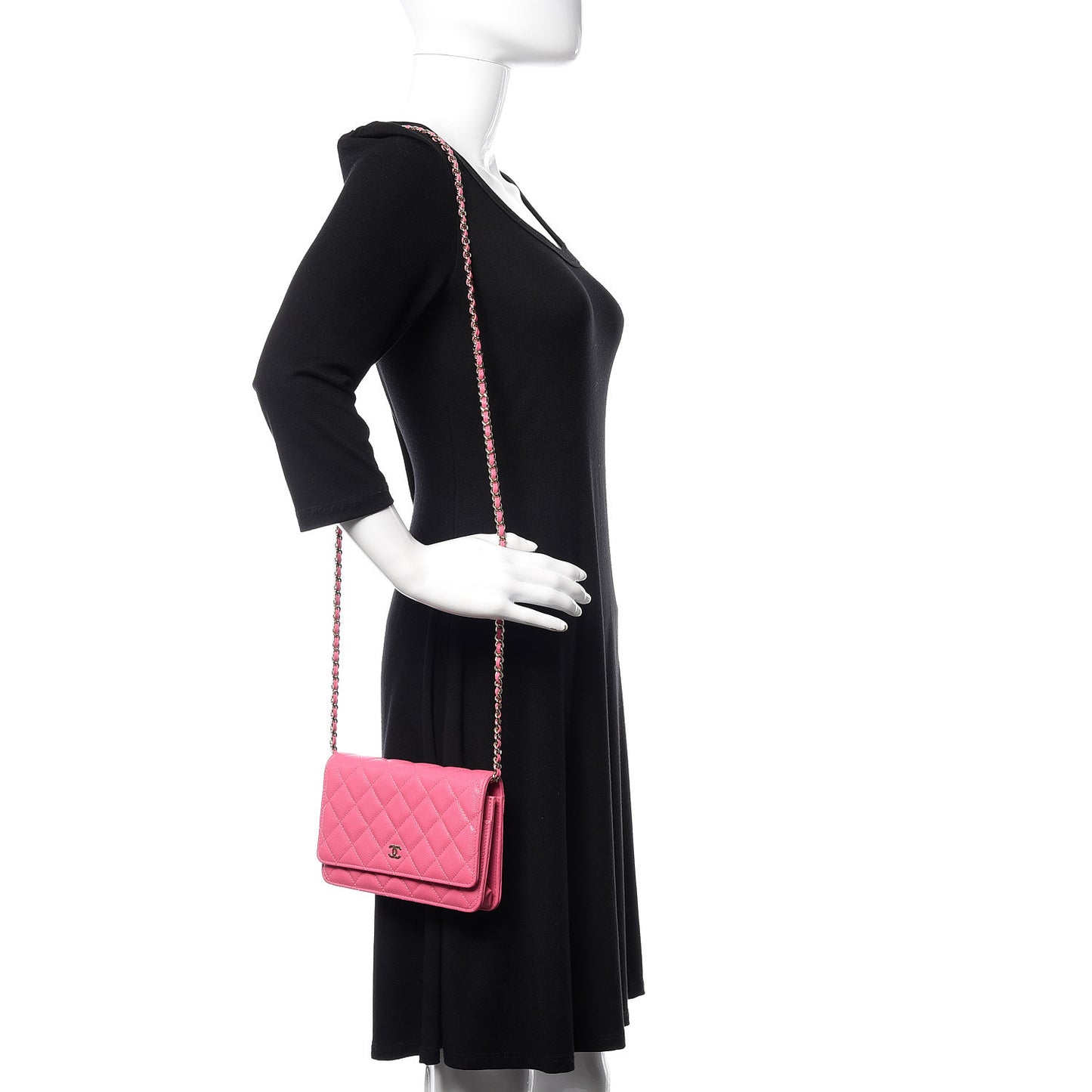 Caviar Quilted Wallet on Chain WOC Pink