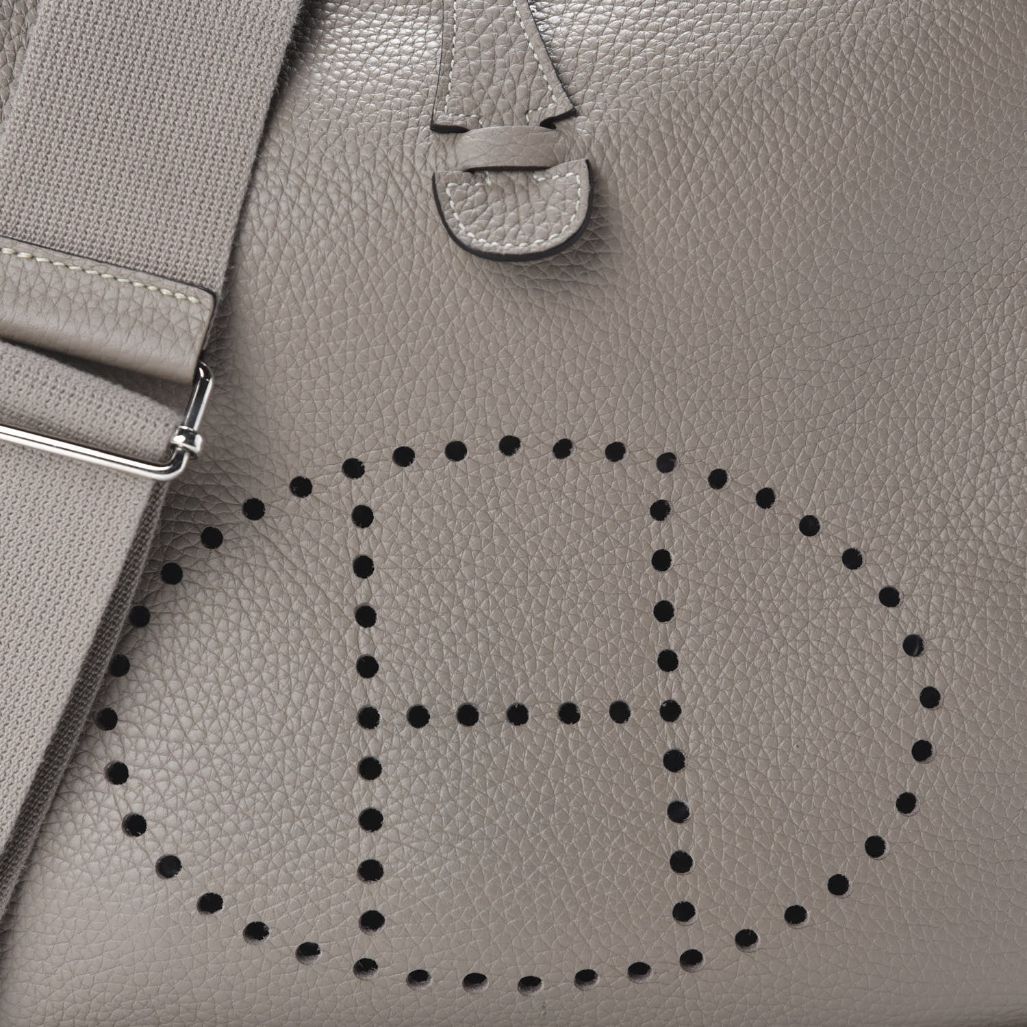 Hermes Taurillon Clemence Evelyne III PM Gris Tourterelle 10 of 11