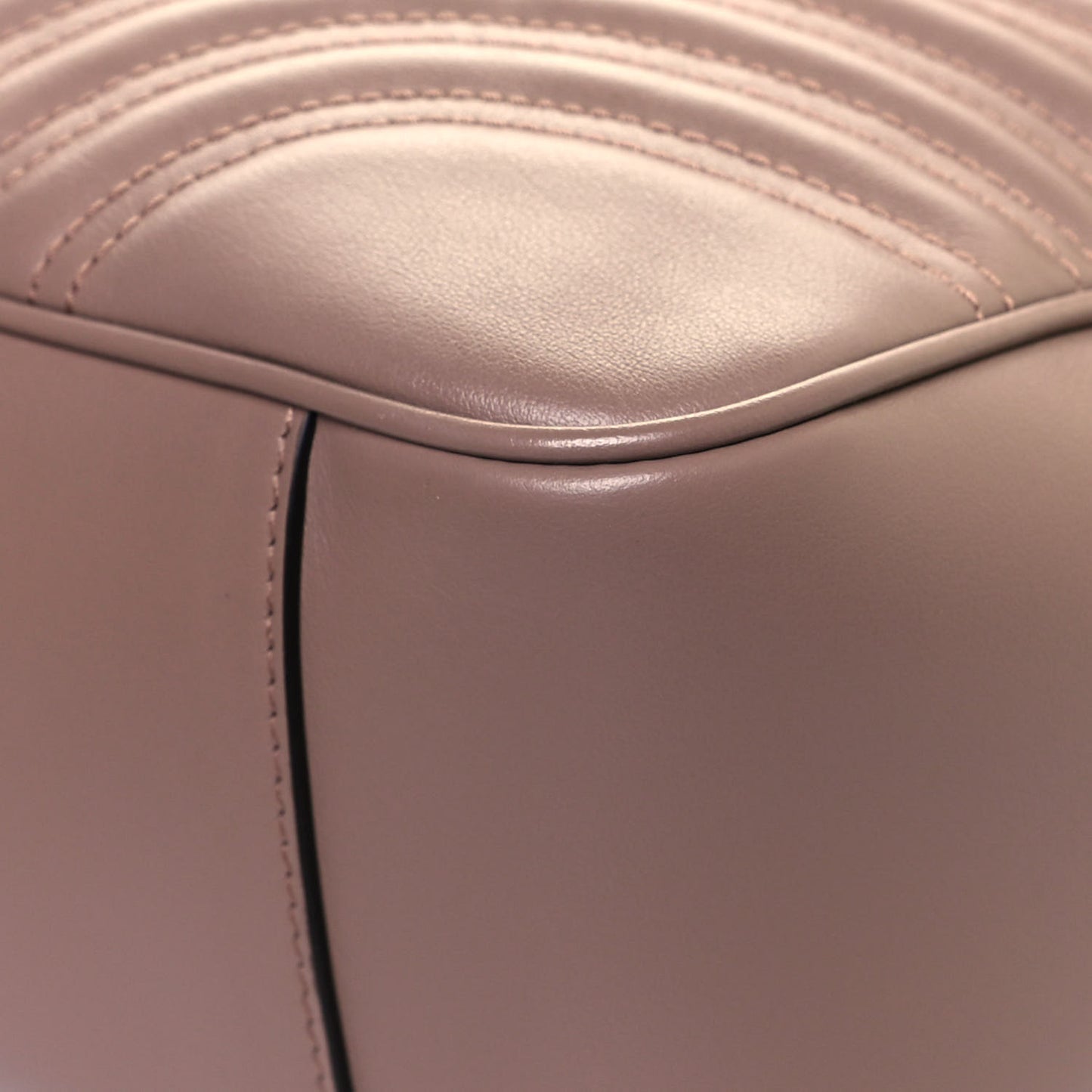 Calfskin Matelasse Large GG Marmont Shoulder Bag Porcelain Rose