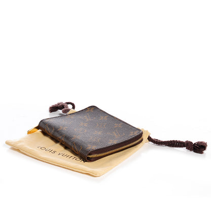 Louis Vuitton Monogram Zipped Passport Holder Wallet 4 of 7