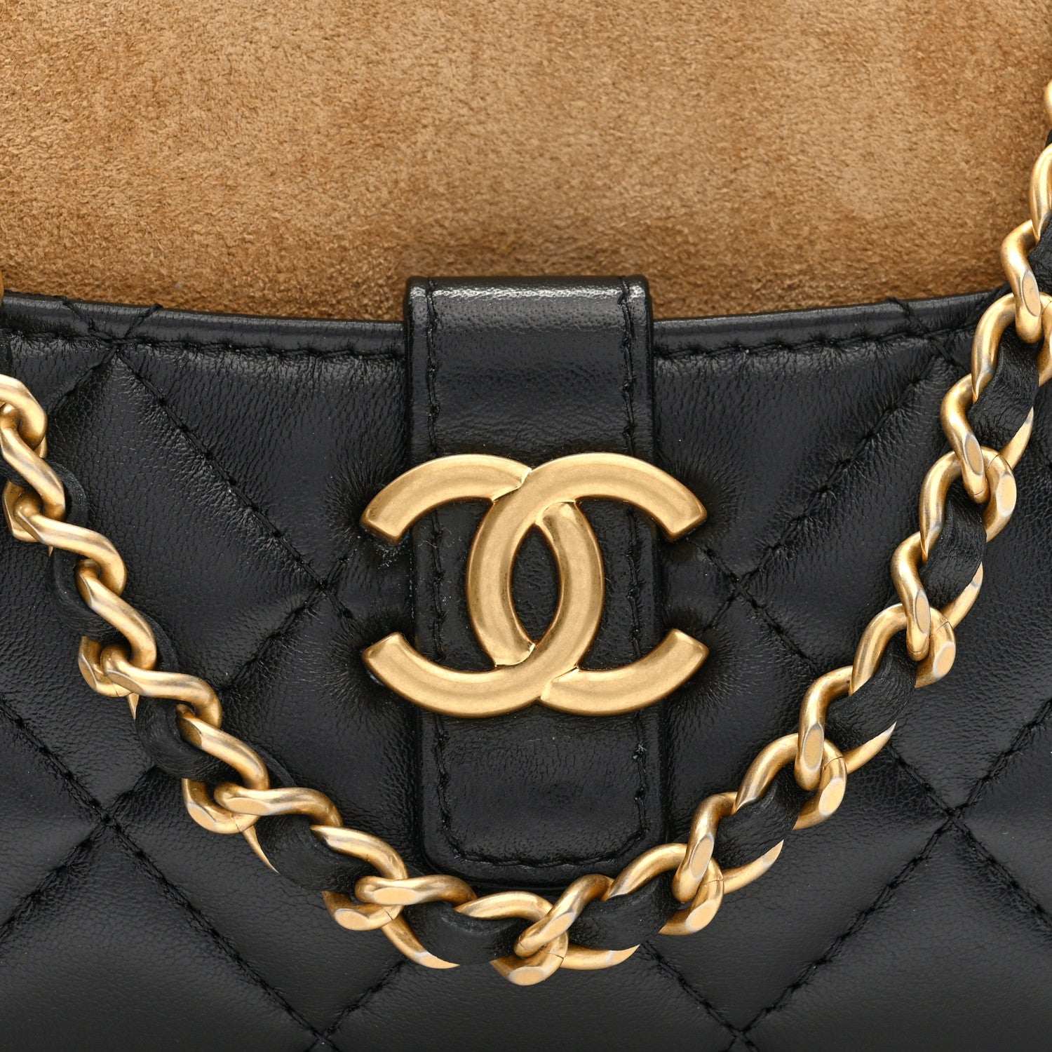 Chanel Suede Shiny Lambskin Quilted Phone Holder With Chain Black Beige 10 of 12