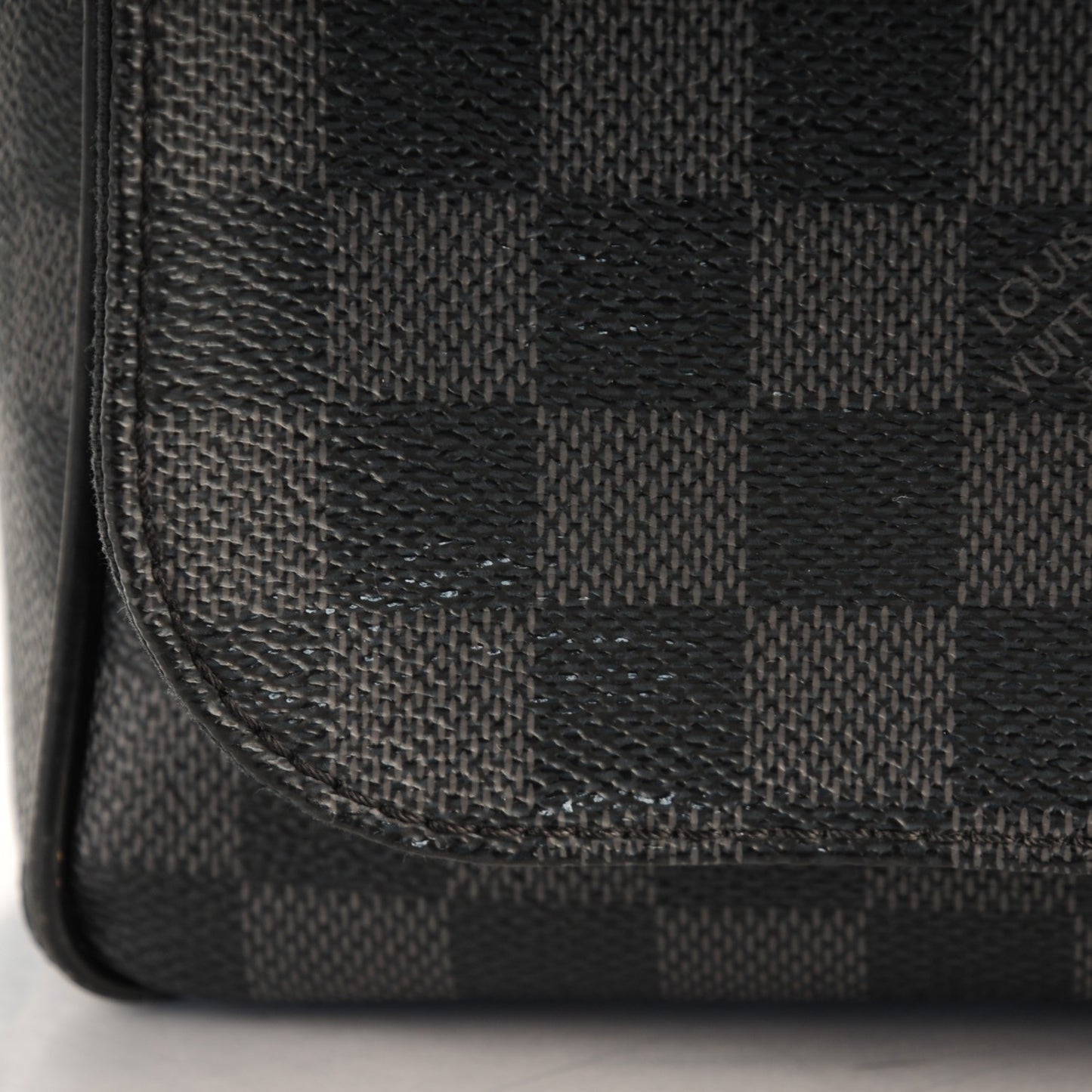Damier Graphite District MM