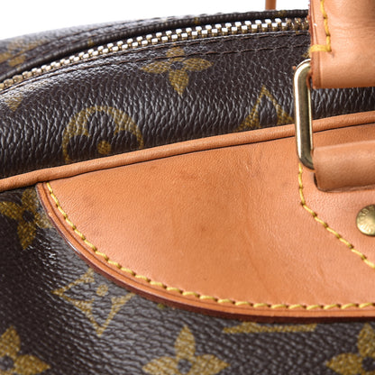 Louis Vuitton Monogram Evasion Sports Bag 15 of 23