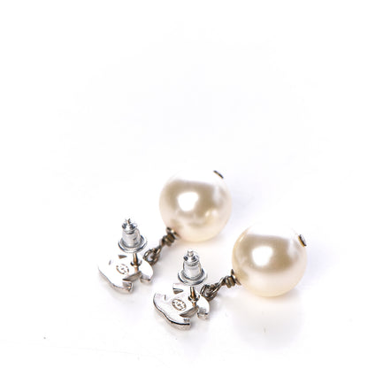 Chanel Crystal Pearl CC Drop Earrings Silver Pearly White 3 of 5