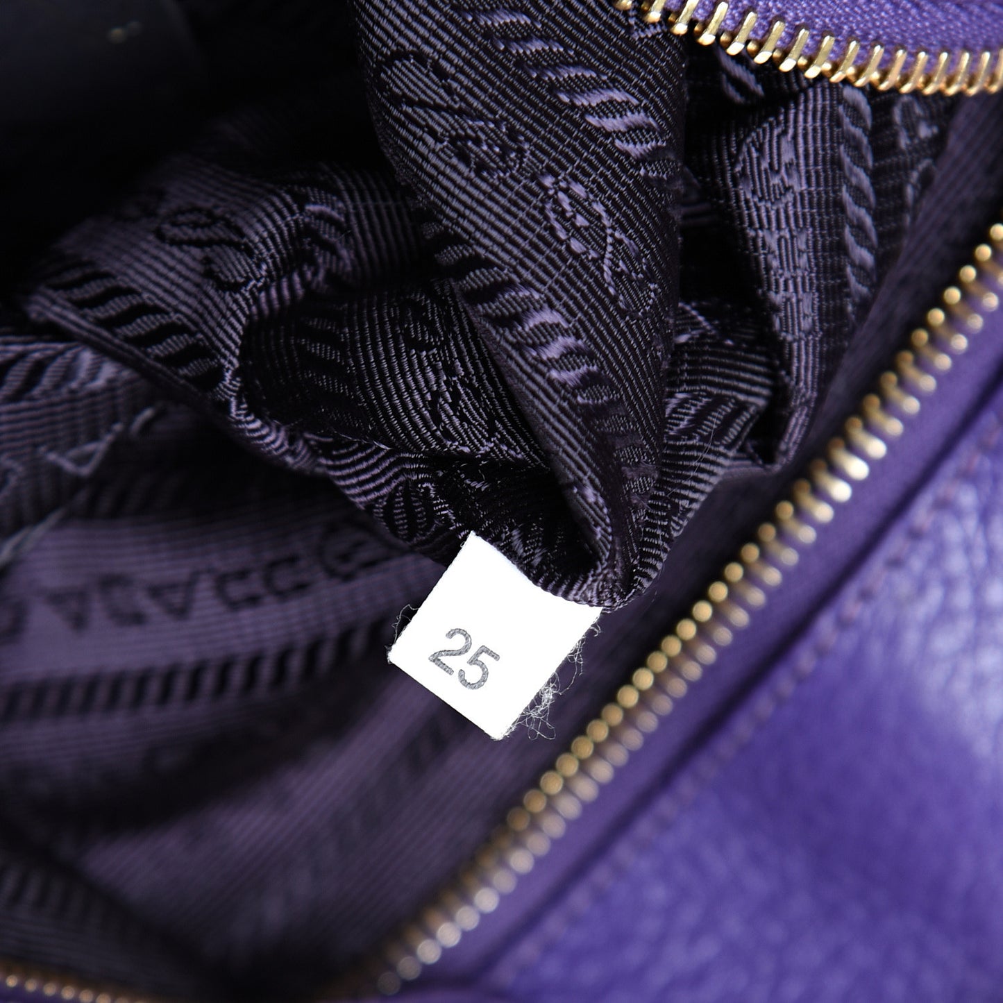 Vitello Daino Tote Viola
