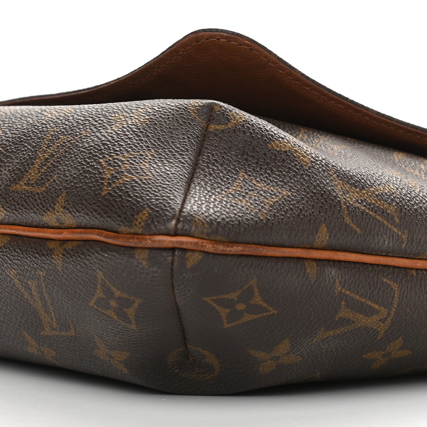Monogram Musette GM