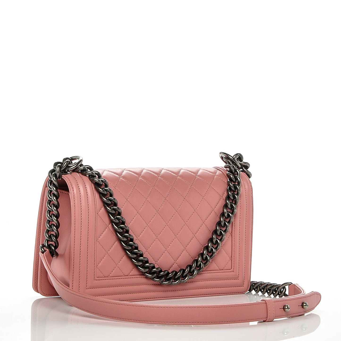 Lambskin Quilted Medium Boy Flap Light Pink