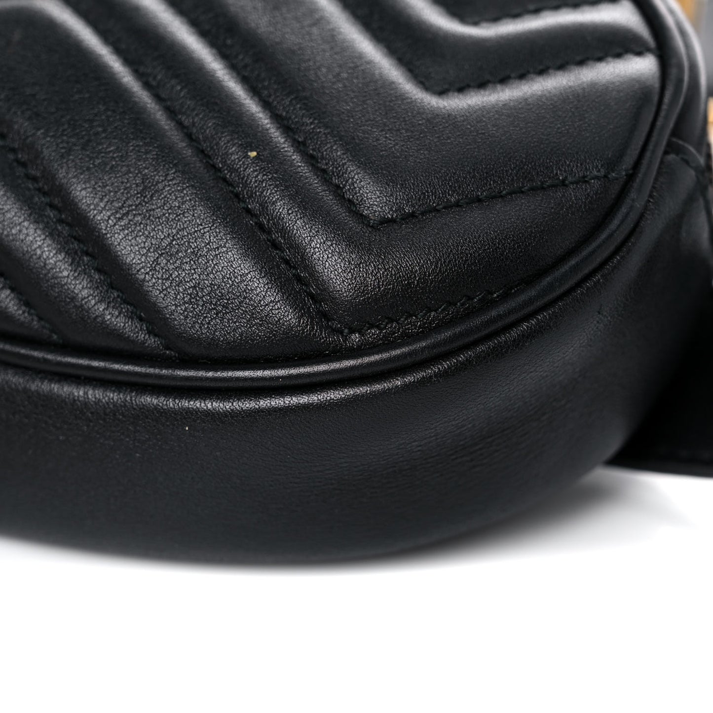 Calfskin Matelasse GG Marmont Belt Bag 85 34 Black