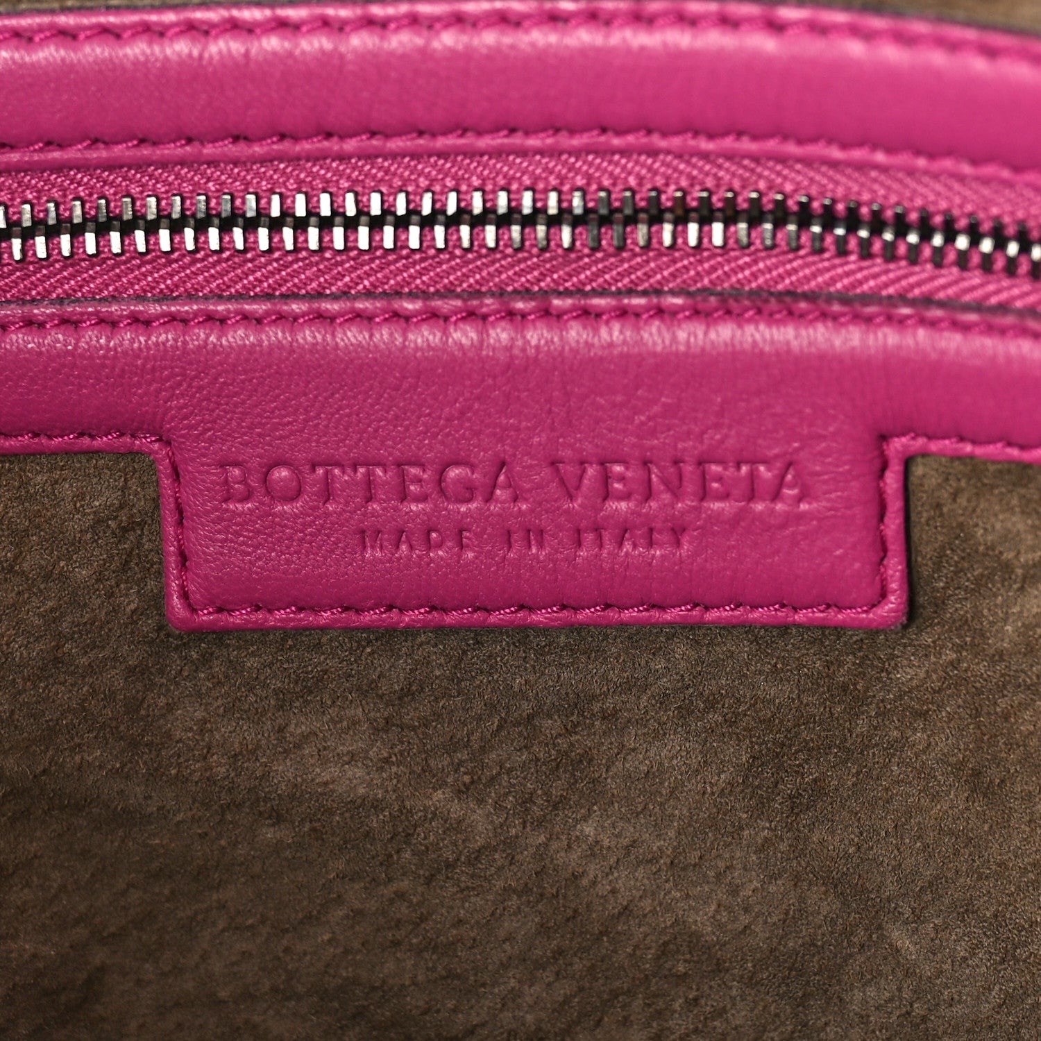 Bottega Veneta Nappa Intrecciato Large Veneta Hobo Rosa Shock