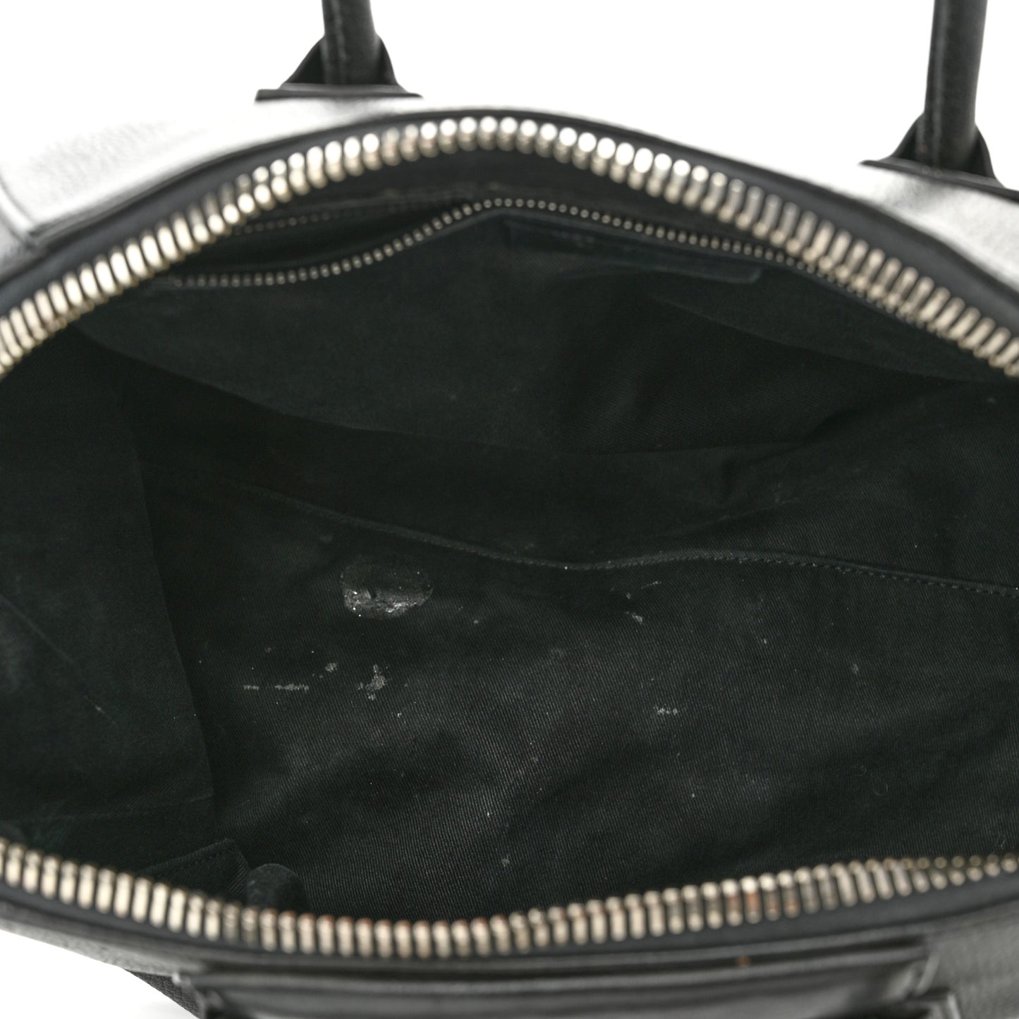 Sugar Goatskin Medium Antigona Black
