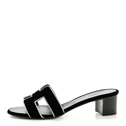 Hermes Velvet Nappa Oasis Sandals 39  39 Argent Vieilli 1 of 9
